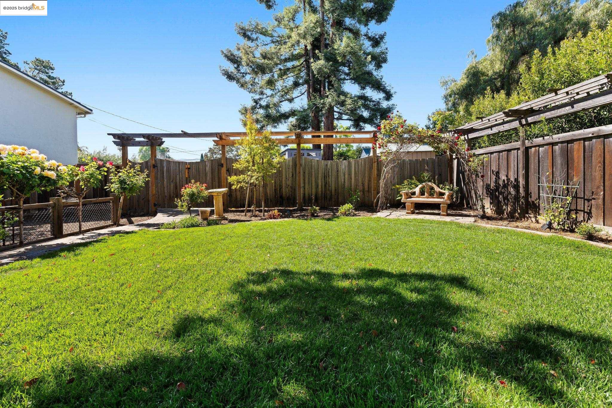 Detail Gallery Image 43 of 59 For 6263 Mojave Dr, San Jose,  CA 95120 - 6 Beds | 3 Baths
