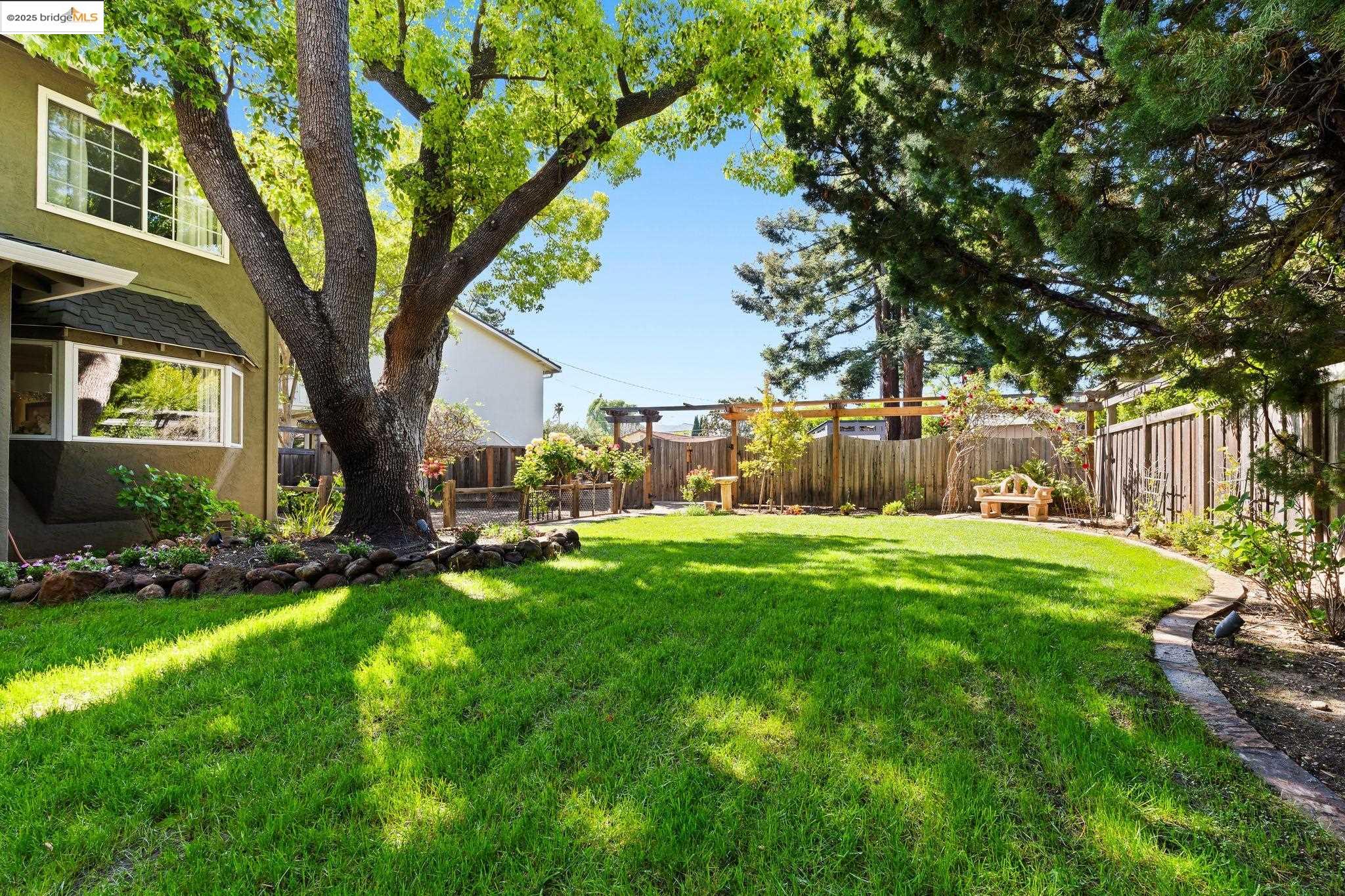 Detail Gallery Image 46 of 59 For 6263 Mojave Dr, San Jose,  CA 95120 - 6 Beds | 3 Baths