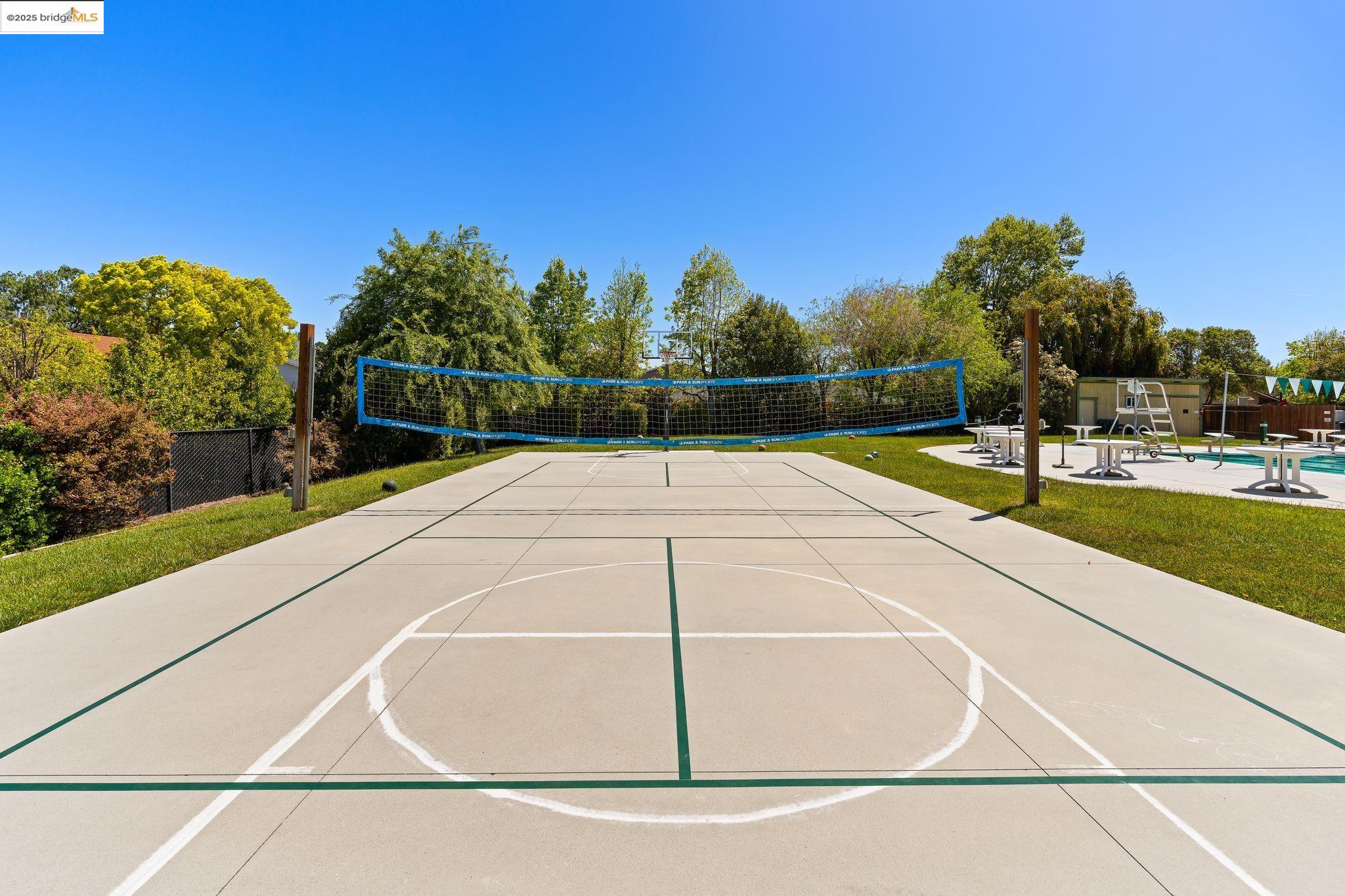 Detail Gallery Image 56 of 59 For 6263 Mojave Dr, San Jose,  CA 95120 - 6 Beds | 3 Baths