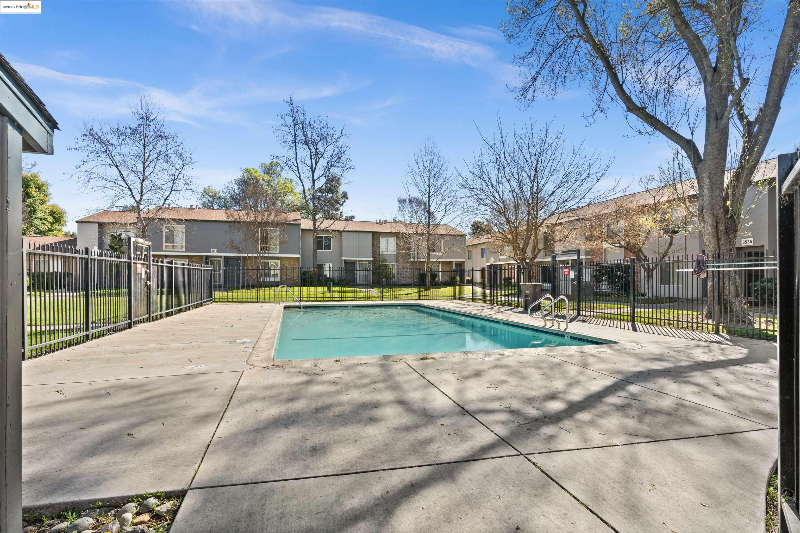 Photo #25: 41094653 Listing: Photo #25