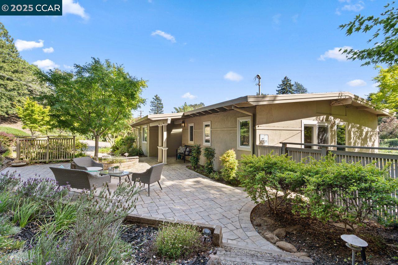 Detail Gallery Image 50 of 51 For 23 Lost Valley Dr, Orinda,  CA 94563 - 4 Beds | 3 Baths