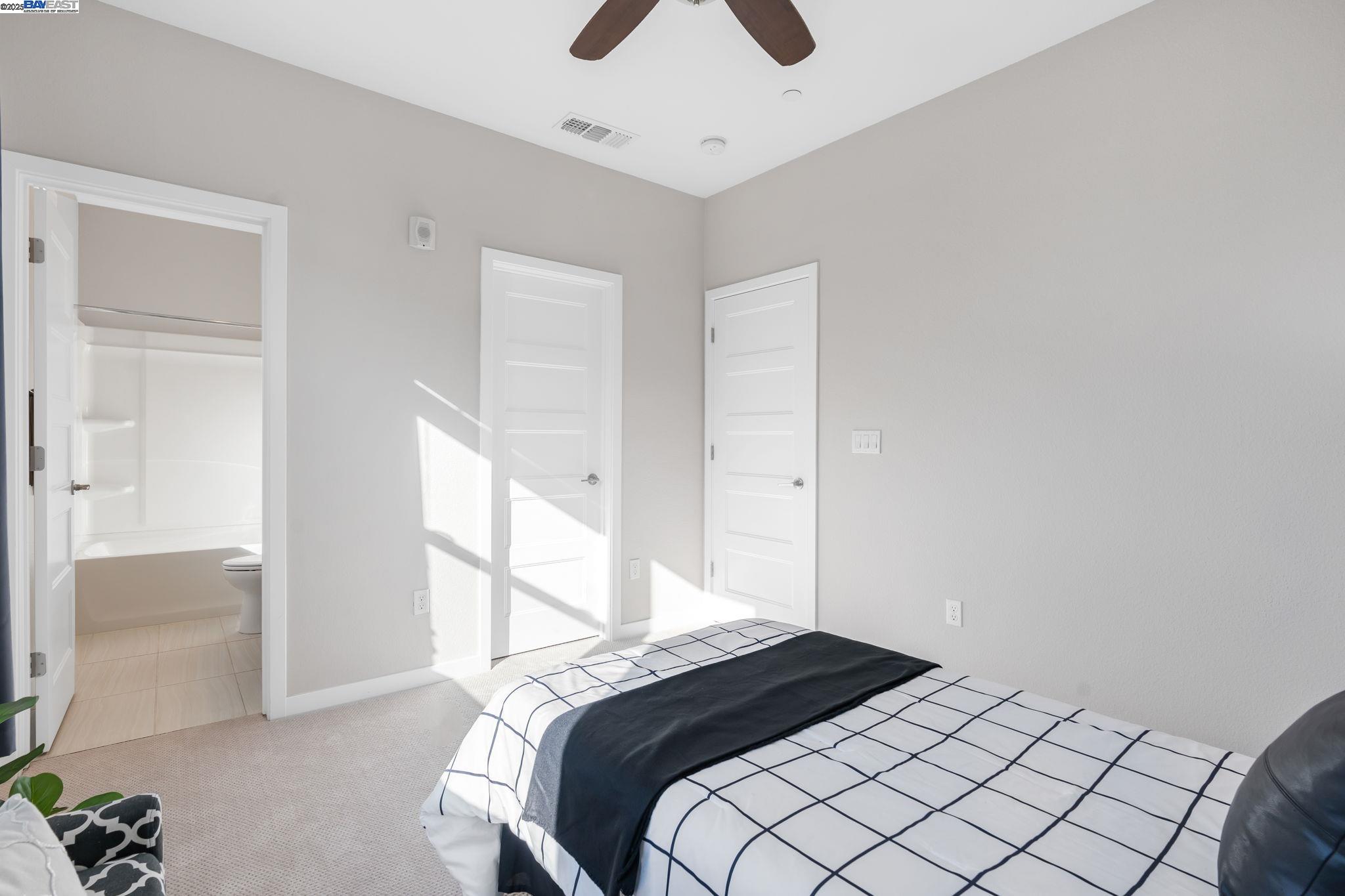 Detail Gallery Image 22 of 30 For 1856 Newbury Park Dr, San Jose,  CA 95133 - 3 Beds | 3 Baths