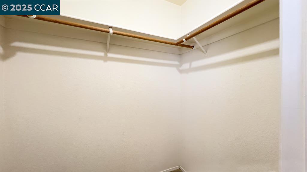 Detail Gallery Image 21 of 40 For 126 Colonade Sq, San Jose,  CA 95127 - 2 Beds | 2/1 Baths