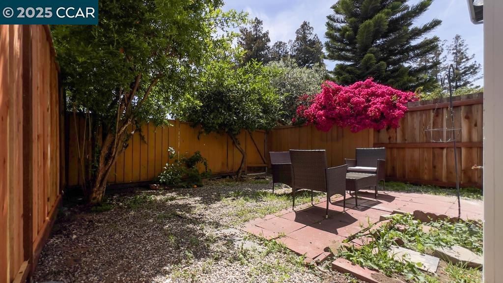 Detail Gallery Image 34 of 40 For 126 Colonade Sq, San Jose,  CA 95127 - 2 Beds | 2/1 Baths
