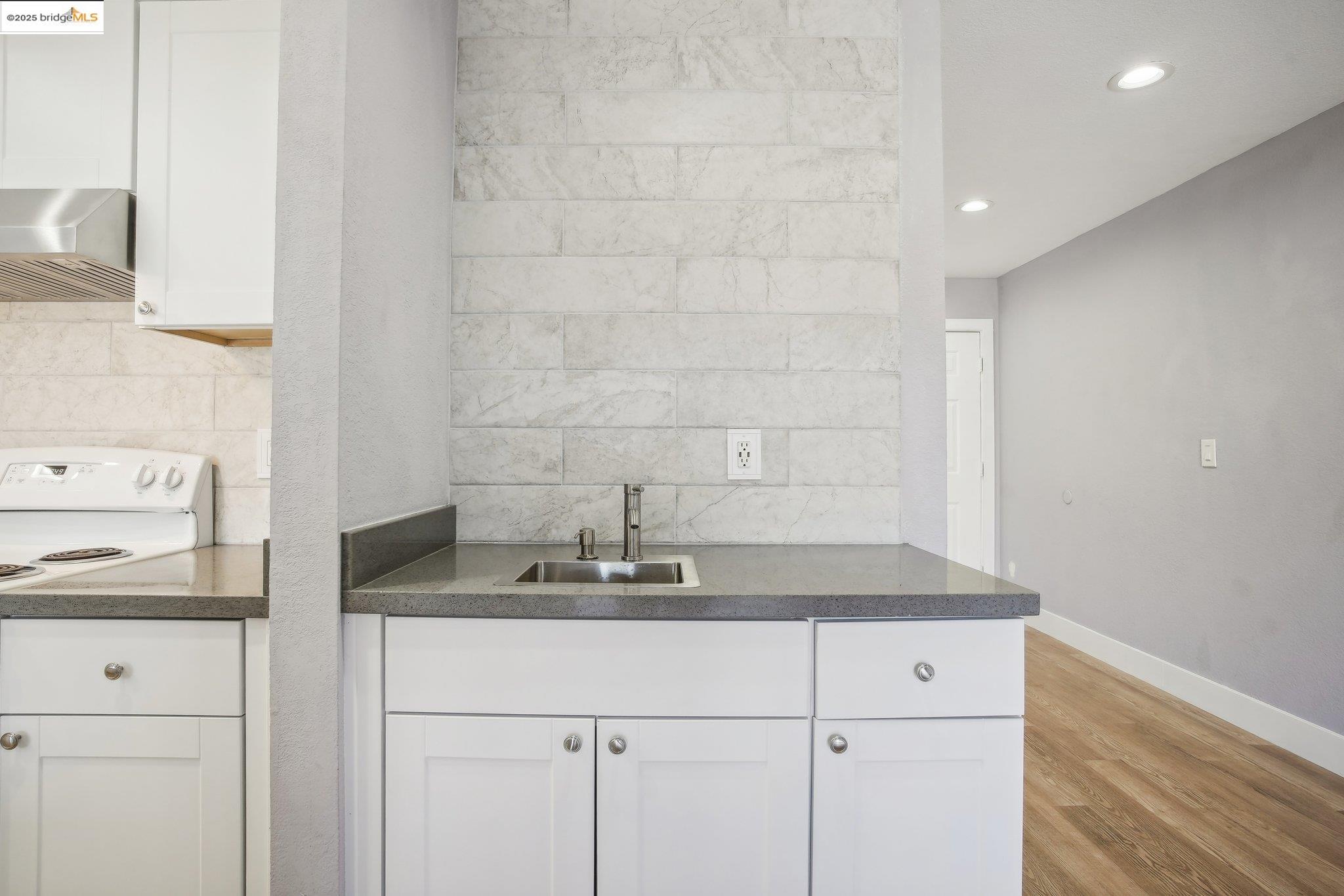 Detail Gallery Image 10 of 39 For 3640 Wells Rd, Oakley,  CA 94561 - 3 Beds | 2 Baths