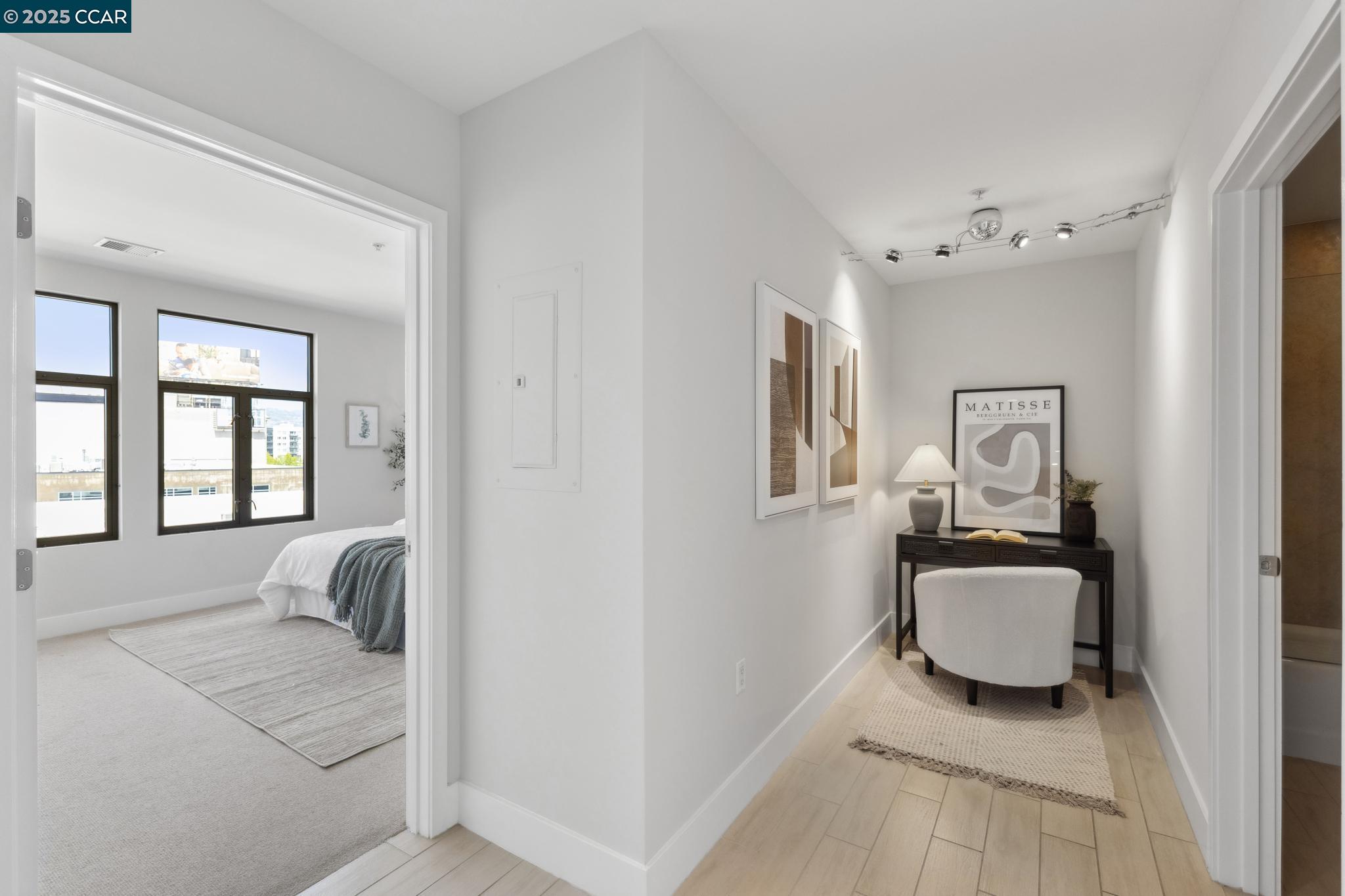 438 W Grand Ave # 510, Oakland, California 94612, 1 Bedroom Bedrooms, 4 Rooms Rooms,1 BathroomBathrooms,Residential,For Sale,438 W Grand Ave # 510,41094679