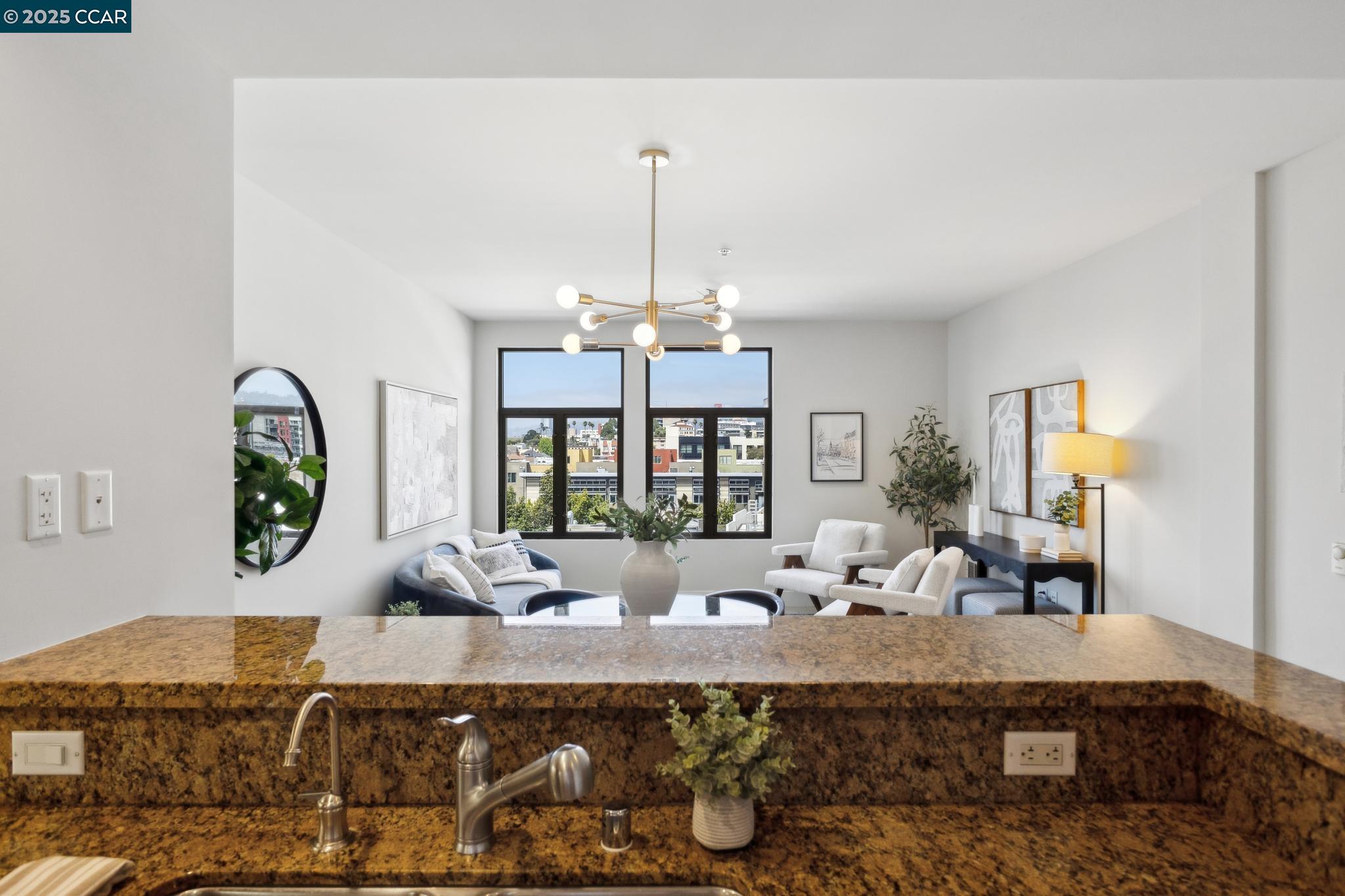 438 W Grand Ave # 510, Oakland, California 94612, 1 Bedroom Bedrooms, 4 Rooms Rooms,1 BathroomBathrooms,Residential,For Sale,438 W Grand Ave # 510,41094679