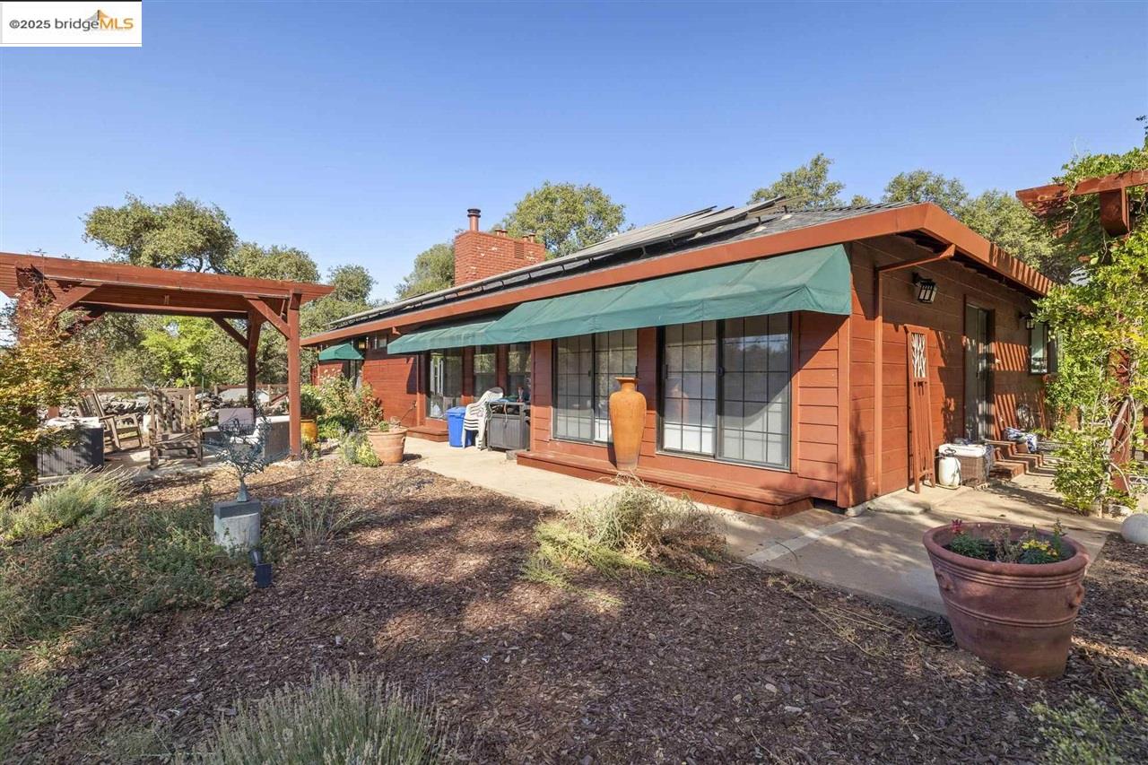 Detail Gallery Image 34 of 58 For 13420 Clements, Groveland,  CA 95321-9333 - 3 Beds | 2/1 Baths