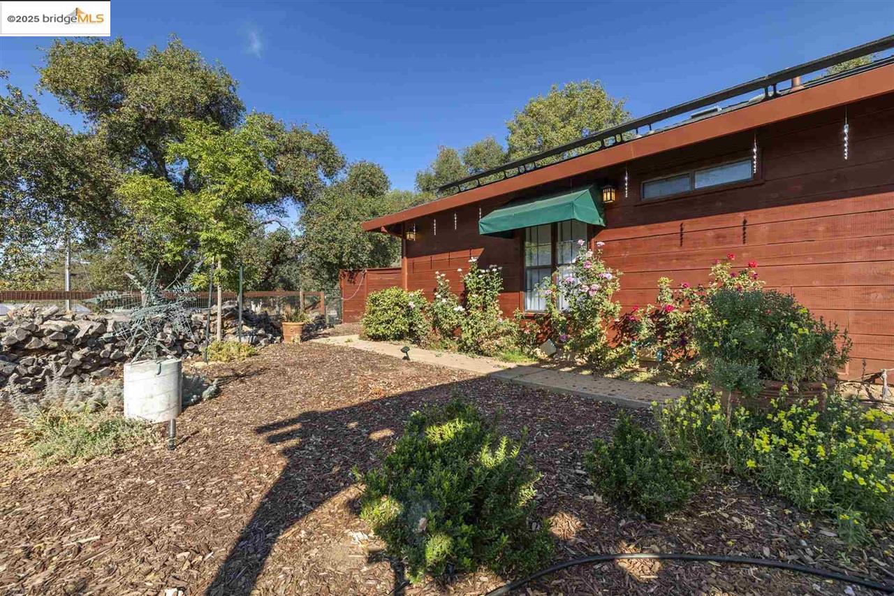 Detail Gallery Image 41 of 58 For 13420 Clements, Groveland,  CA 95321-9333 - 3 Beds | 2/1 Baths