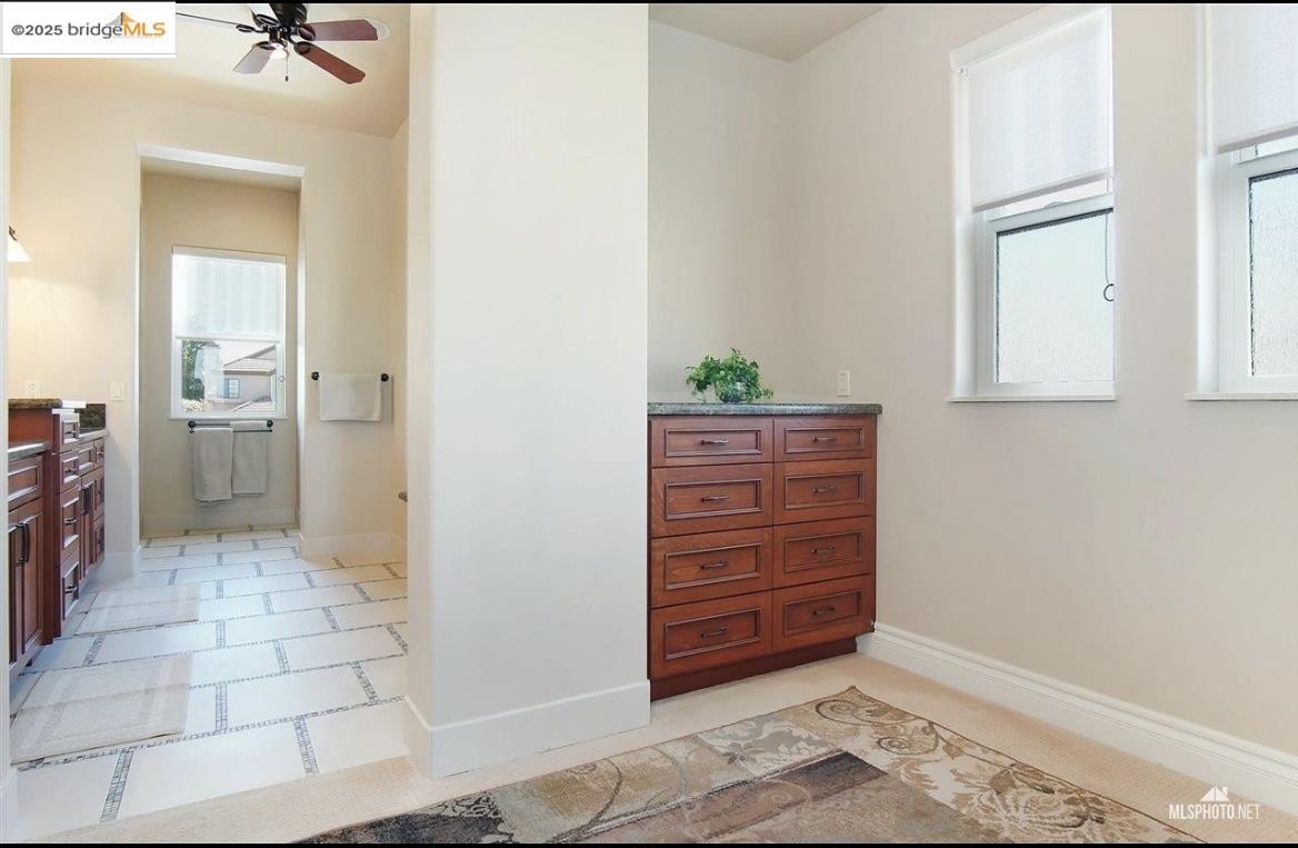 Detail Gallery Image 19 of 28 For 5520 Edgeview Dr, Discovery Bay,  CA 94505 - 4 Beds | 3/1 Baths