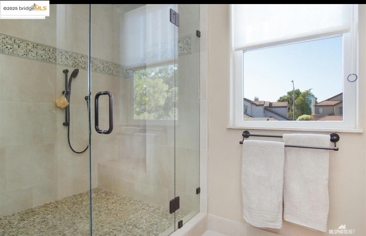 Detail Gallery Image 21 of 28 For 5520 Edgeview Dr, Discovery Bay,  CA 94505 - 4 Beds | 3/1 Baths