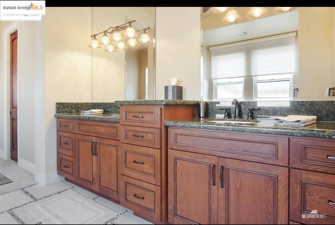 Detail Gallery Image 22 of 28 For 5520 Edgeview Dr, Discovery Bay,  CA 94505 - 4 Beds | 3/1 Baths