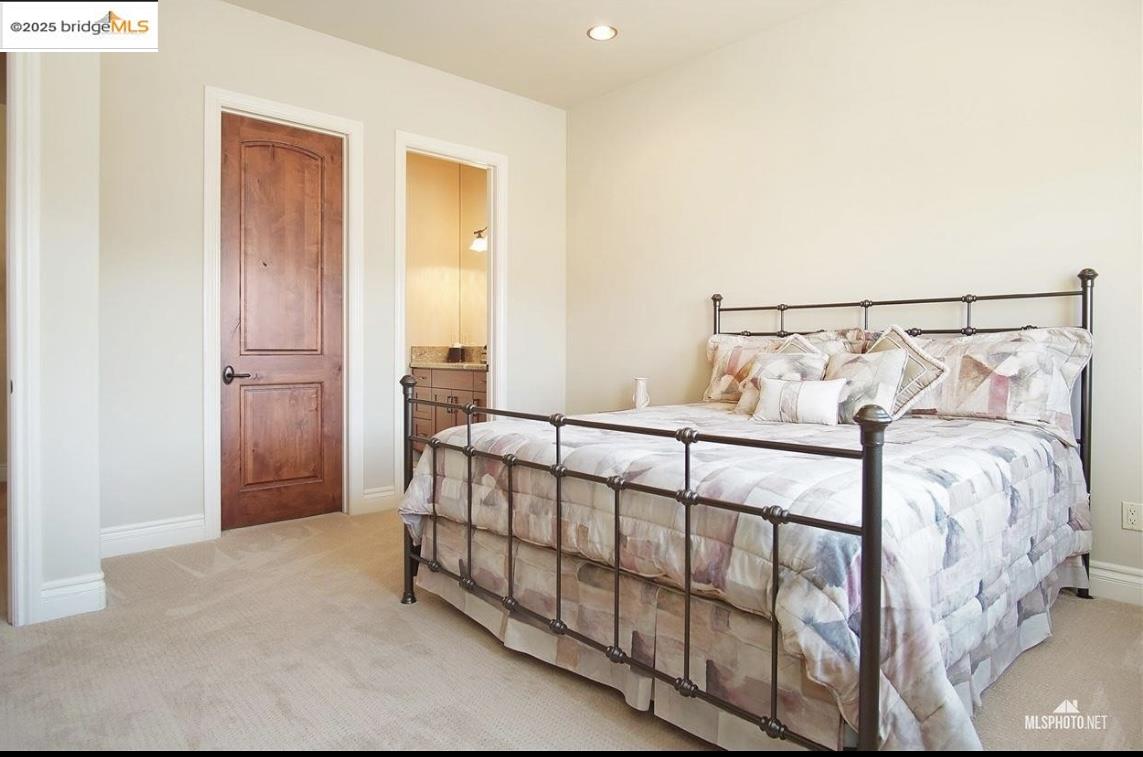 Detail Gallery Image 25 of 28 For 5520 Edgeview Dr, Discovery Bay,  CA 94505 - 4 Beds | 3/1 Baths