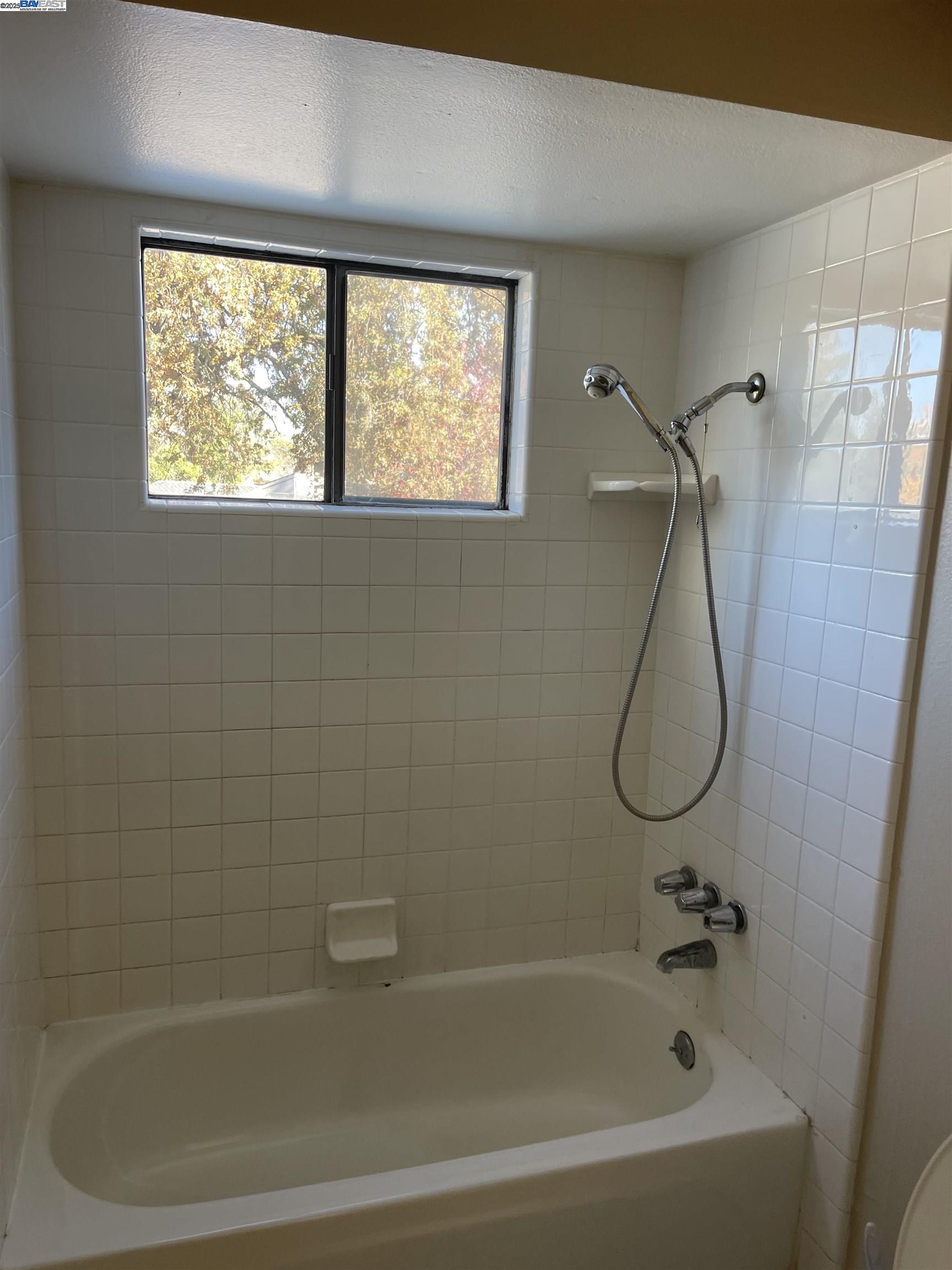 Detail Gallery Image 31 of 51 For 5529 Sandpiper Court, Stockton,  CA 95207 - – Beds | – Baths