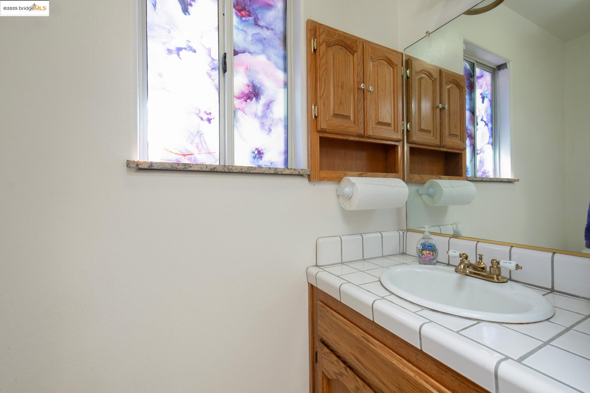 Detail Gallery Image 11 of 19 For 36357 Marciel Ave, Madera,  CA 93636 - 3 Beds | 2/1 Baths