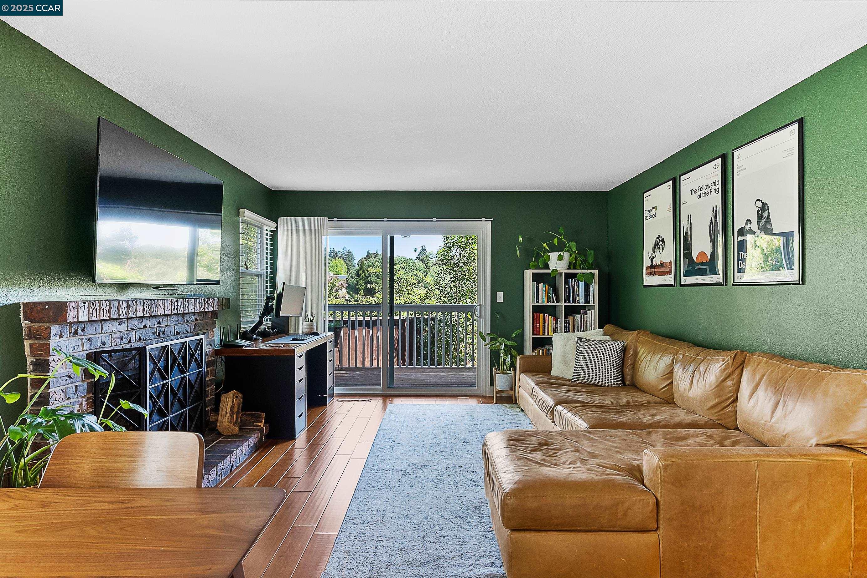 Detail Gallery Image 13 of 37 For 1817 Shirley Dr, Benicia,  CA 94510 - 2 Beds | 2 Baths