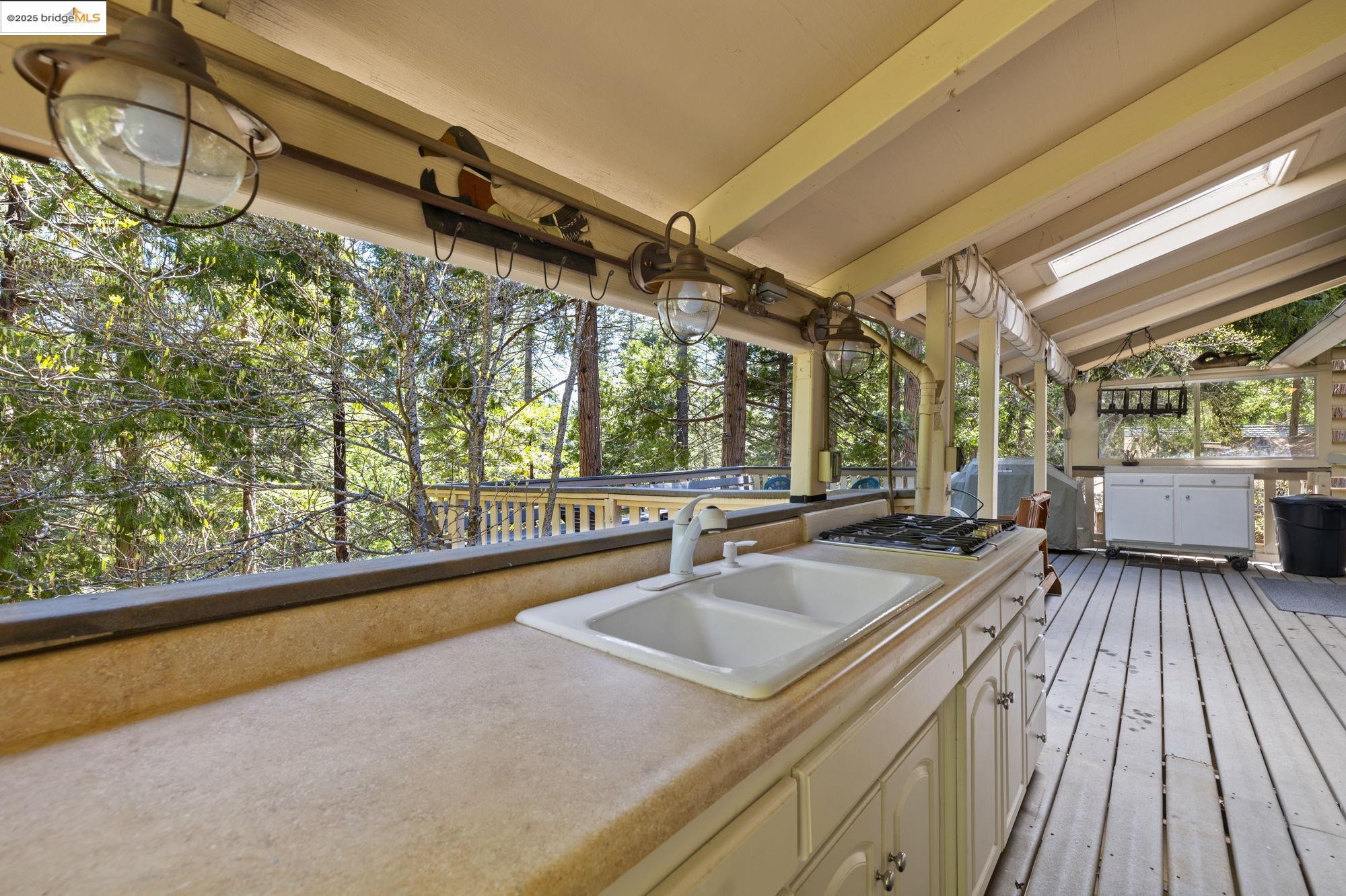 Detail Gallery Image 18 of 26 For 25249 Rebekah Rd, Long Barn,  CA 95335 - 4 Beds | 2 Baths