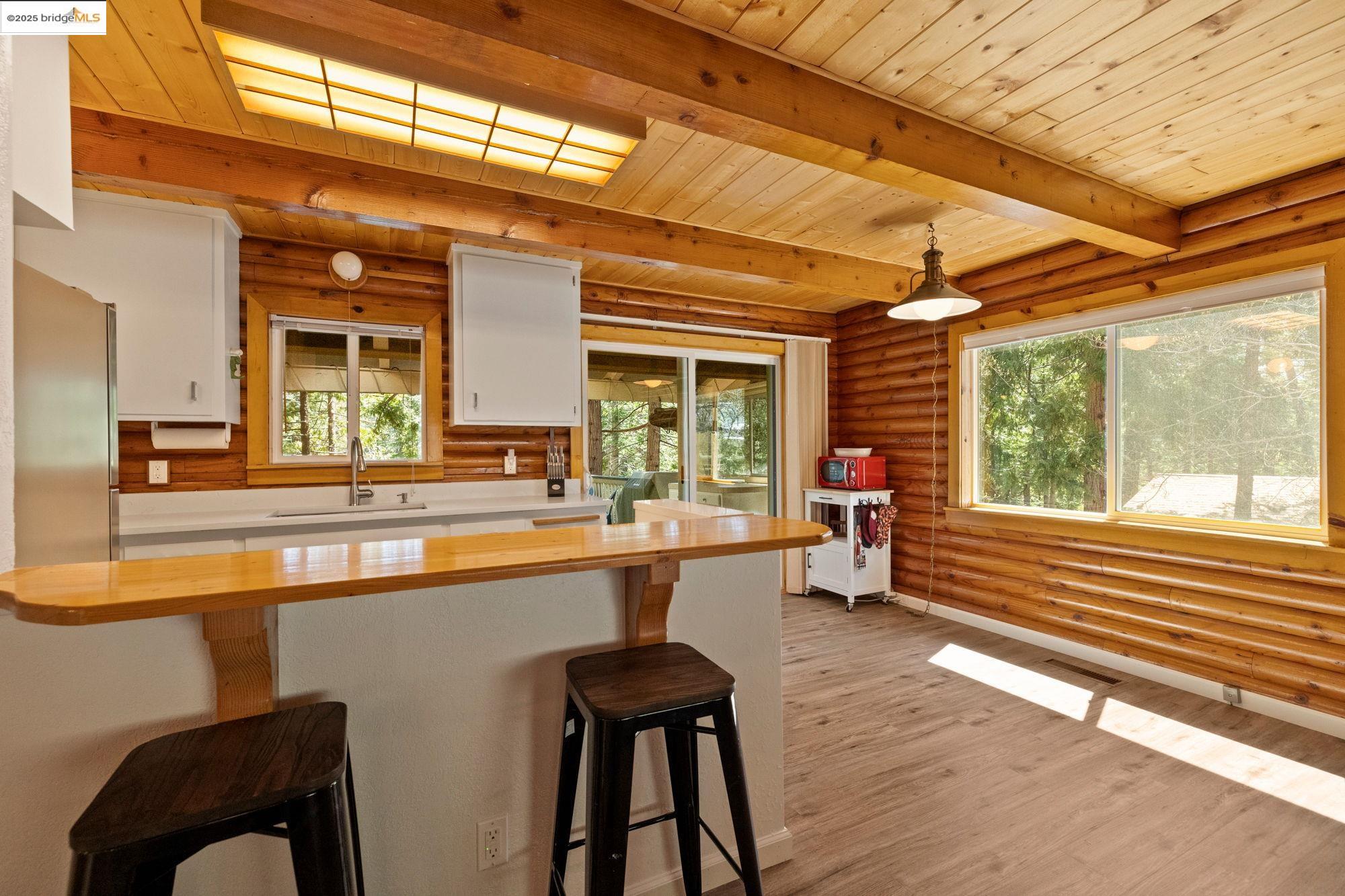 Detail Gallery Image 4 of 26 For 25249 Rebekah Rd, Long Barn,  CA 95335 - 4 Beds | 2 Baths