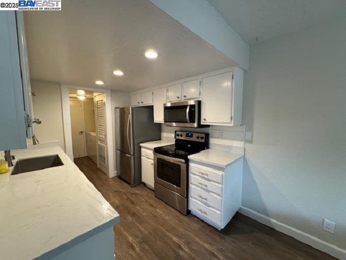 Detail Gallery Image 4 of 43 For 1016 Glenn Cmn, Livermore,  CA 94551 - 3 Beds | 1/1 Baths