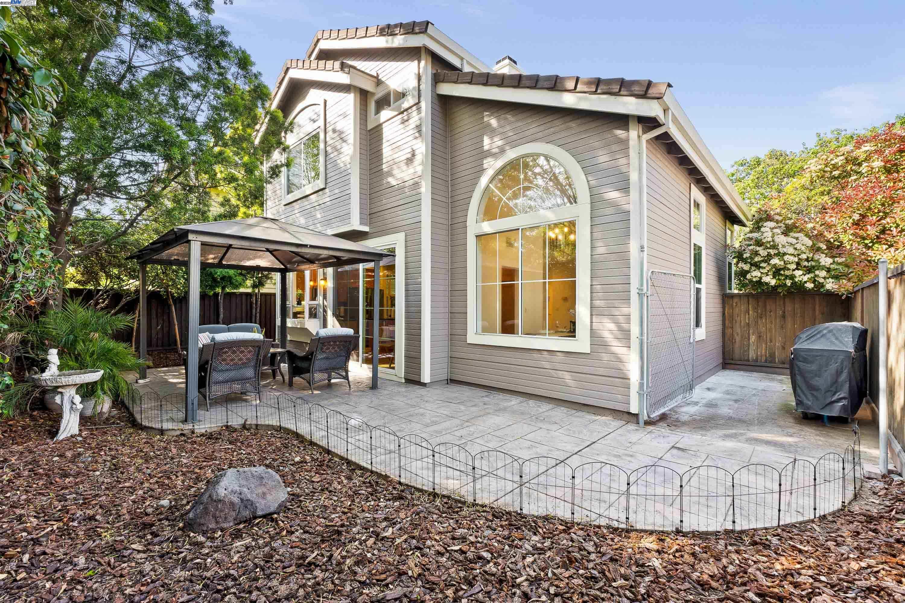 Detail Gallery Image 22 of 48 For 36942 Papaya St, Newark,  CA 94560 - 3 Beds | 2/1 Baths