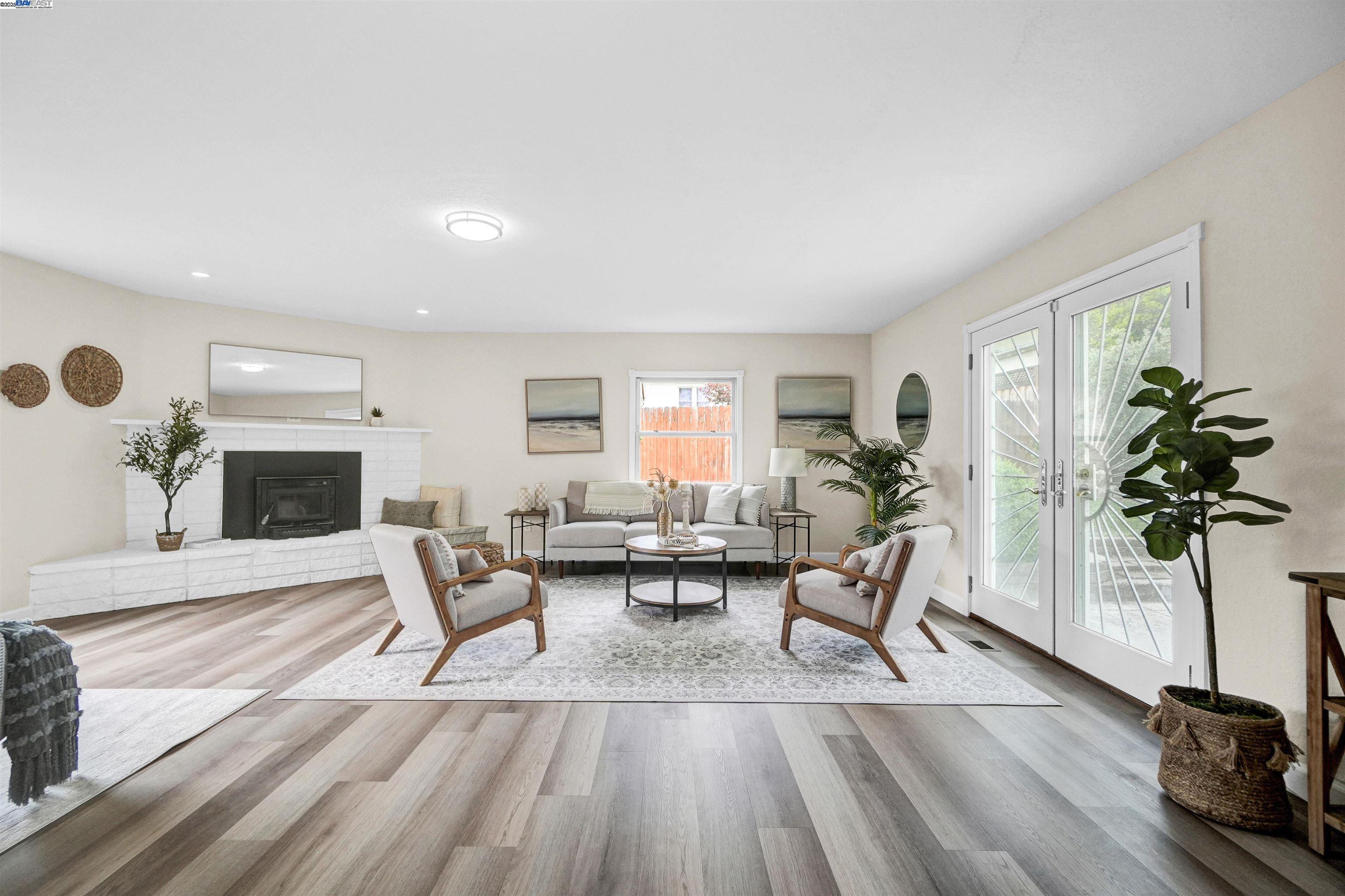 Detail Gallery Image 19 of 44 For 19157 San Miguel Ave, Castro Valley,  CA 94546 - 3 Beds | 1/1 Baths