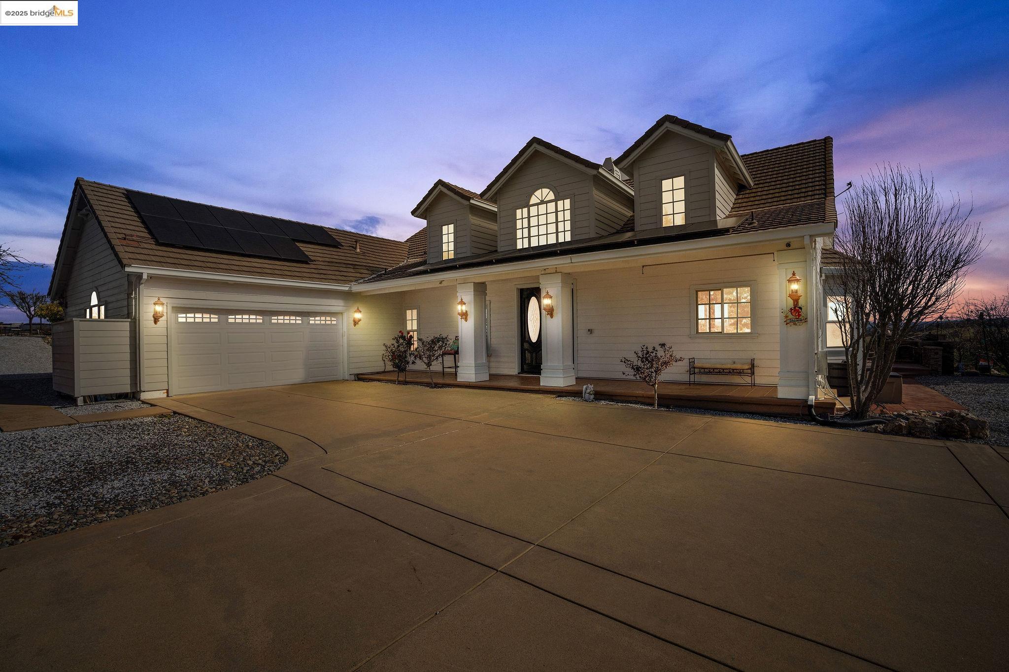Detail Gallery Image 1 of 60 For 2335 Oak Creek, Copperopolis,  CA 95228 - 3 Beds | 2 Baths