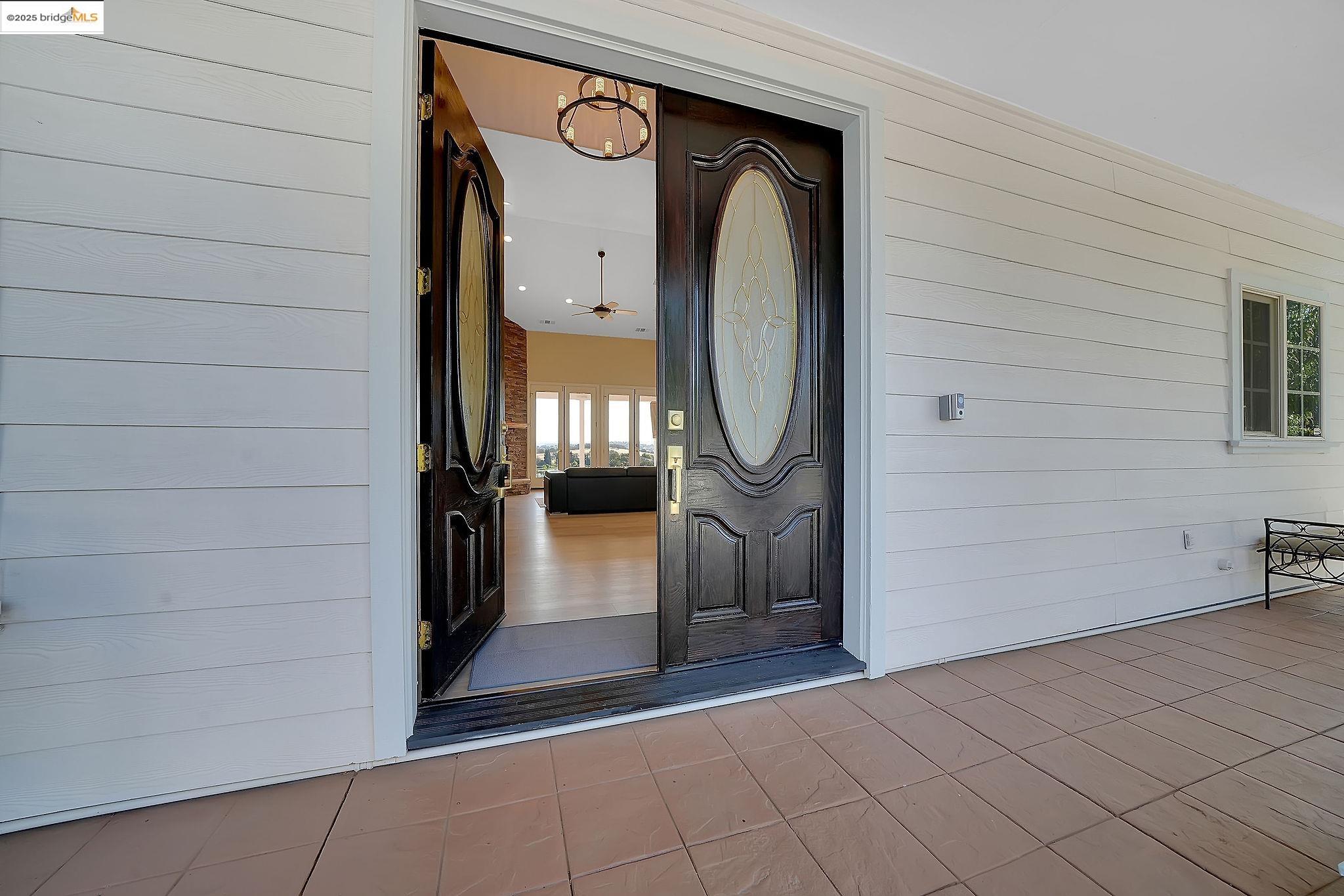 Detail Gallery Image 11 of 60 For 2335 Oak Creek, Copperopolis,  CA 95228 - 3 Beds | 2 Baths