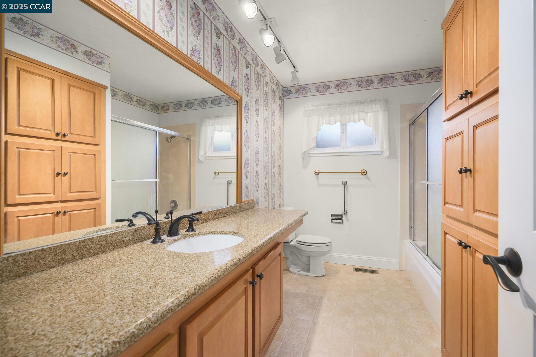 Detail Gallery Image 29 of 35 For 735 San Bruno Ct, Concord,  CA 94518 - 3 Beds | 2 Baths