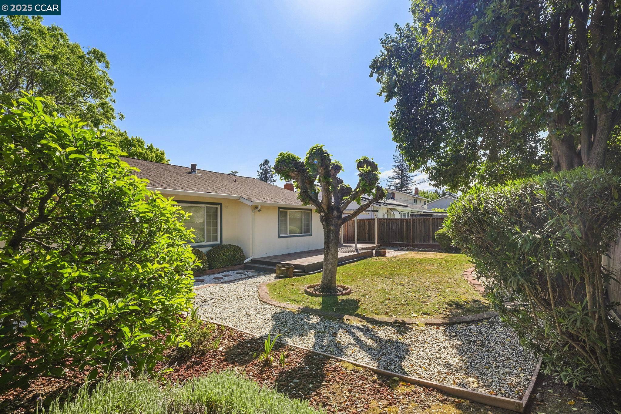 Detail Gallery Image 33 of 35 For 735 San Bruno Ct, Concord,  CA 94518 - 3 Beds | 2 Baths