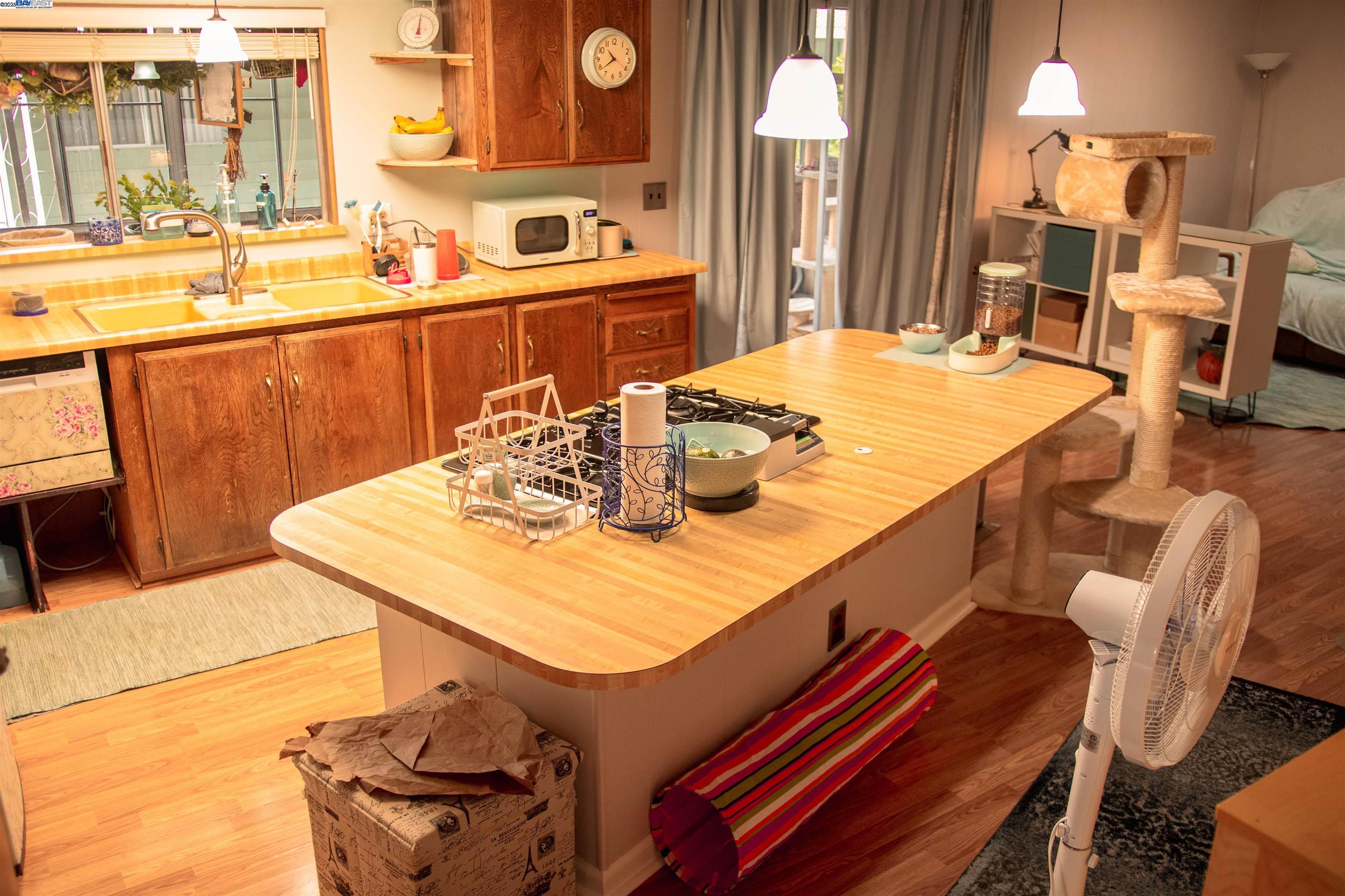 Detail Gallery Image 10 of 36 For 1050 Borregas Ave #80,  Sunnyvale,  CA 94089 - 2 Beds | 2 Baths
