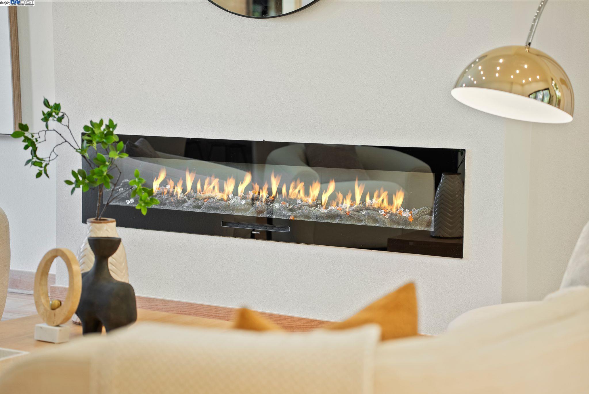 Detail Gallery Image 27 of 60 For 923 Shauna, Palo Alto,  CA 94306 - 6 Beds | 5/1 Baths