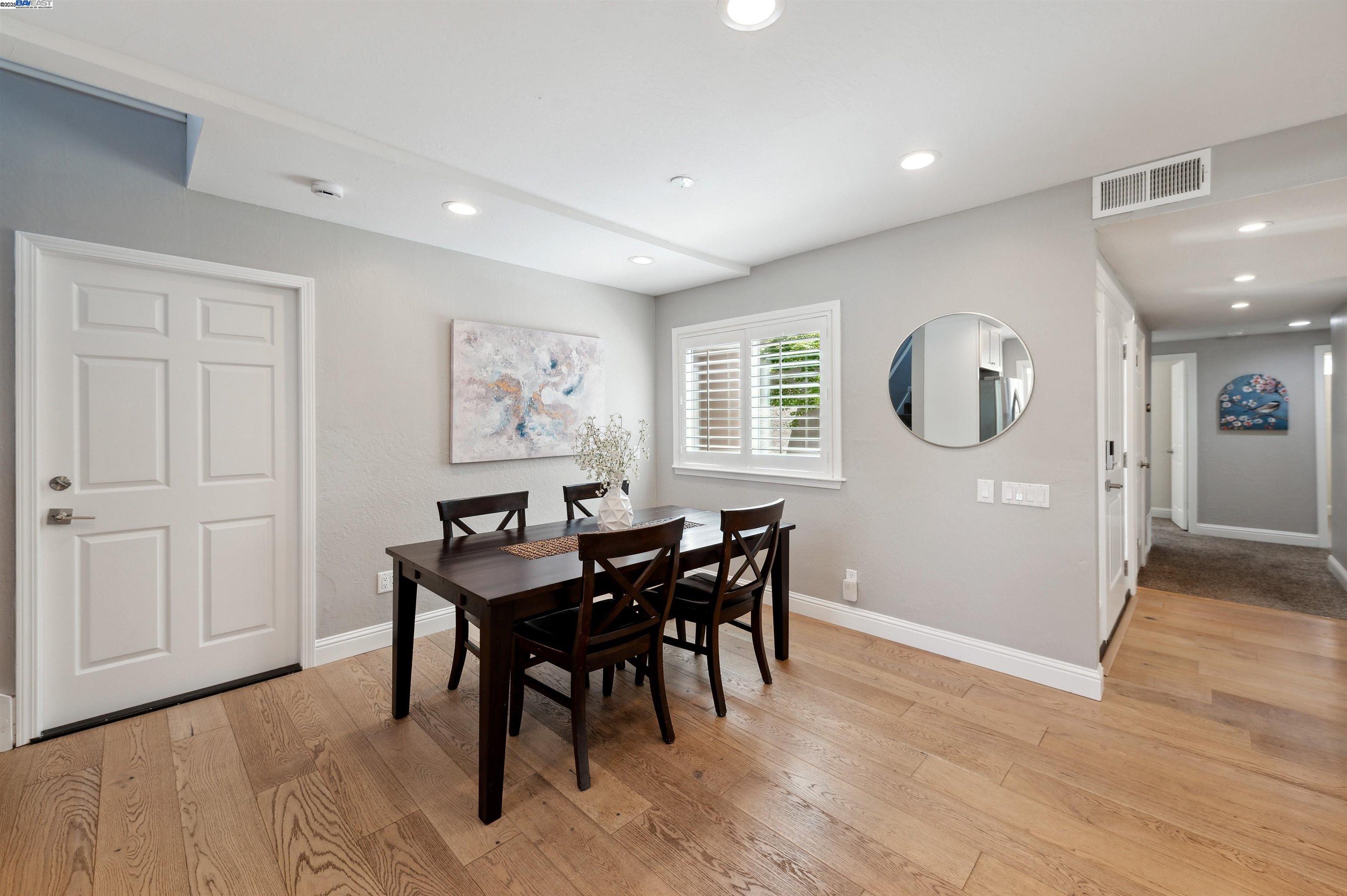 Detail Gallery Image 15 of 32 For 3625 Touriga Dr, Pleasanton,  CA 94566 - 4 Beds | 2 Baths
