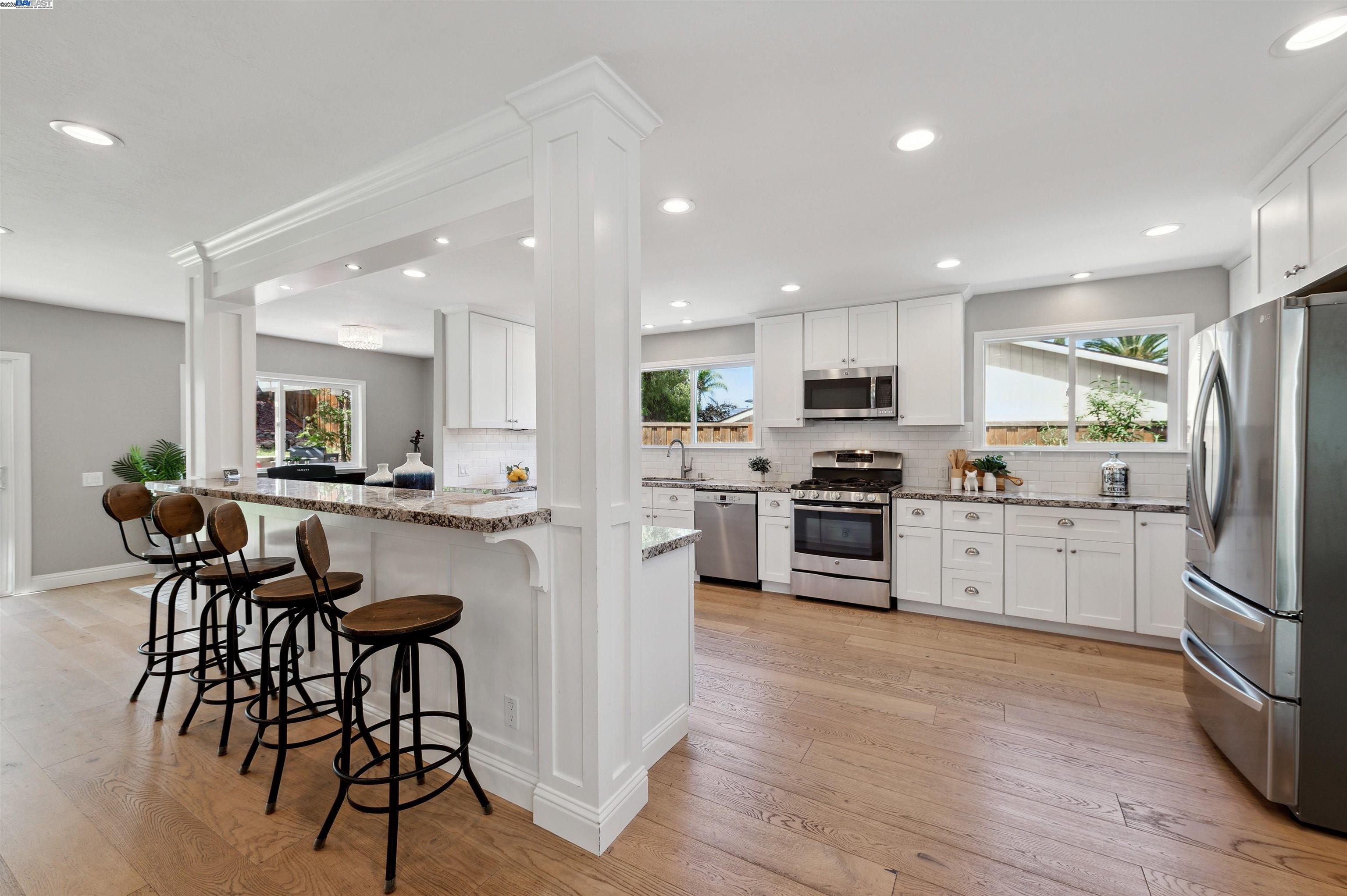 Detail Gallery Image 8 of 32 For 3625 Touriga Dr, Pleasanton,  CA 94566 - 4 Beds | 2 Baths
