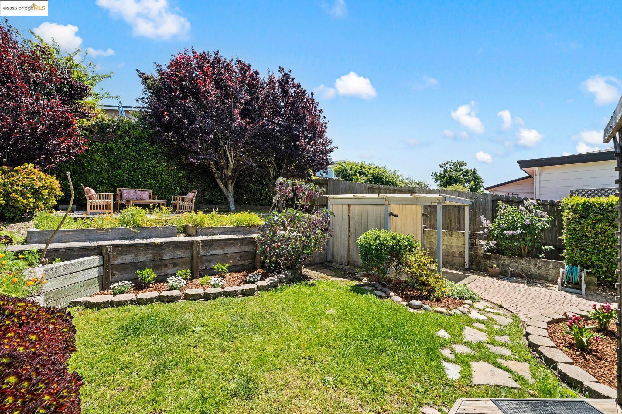 Detail Gallery Image 19 of 30 For 1724 Bayo Vista Ave, San Pablo,  CA 94806 - 2 Beds | 1/1 Baths