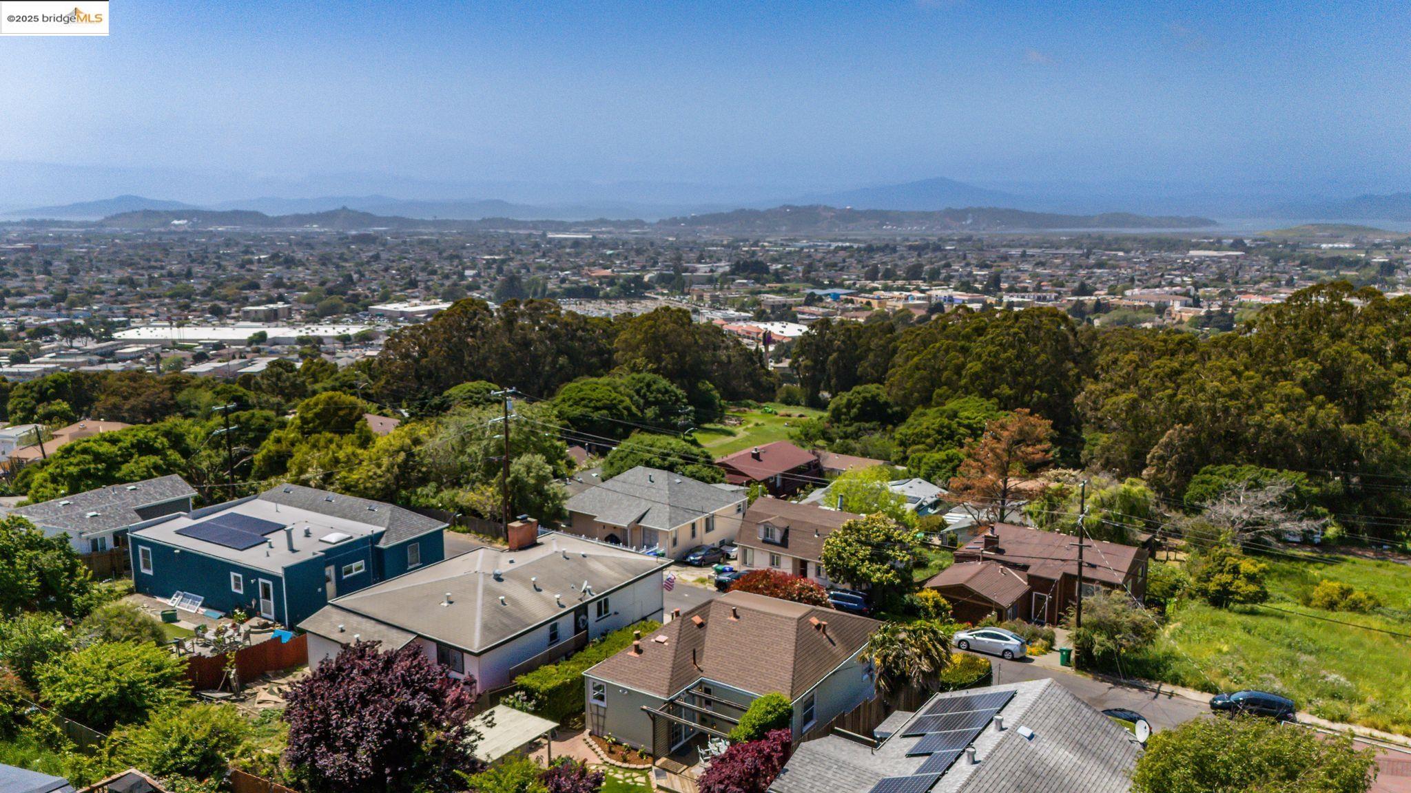 Detail Gallery Image 30 of 30 For 1724 Bayo Vista Ave, San Pablo,  CA 94806 - 2 Beds | 1/1 Baths