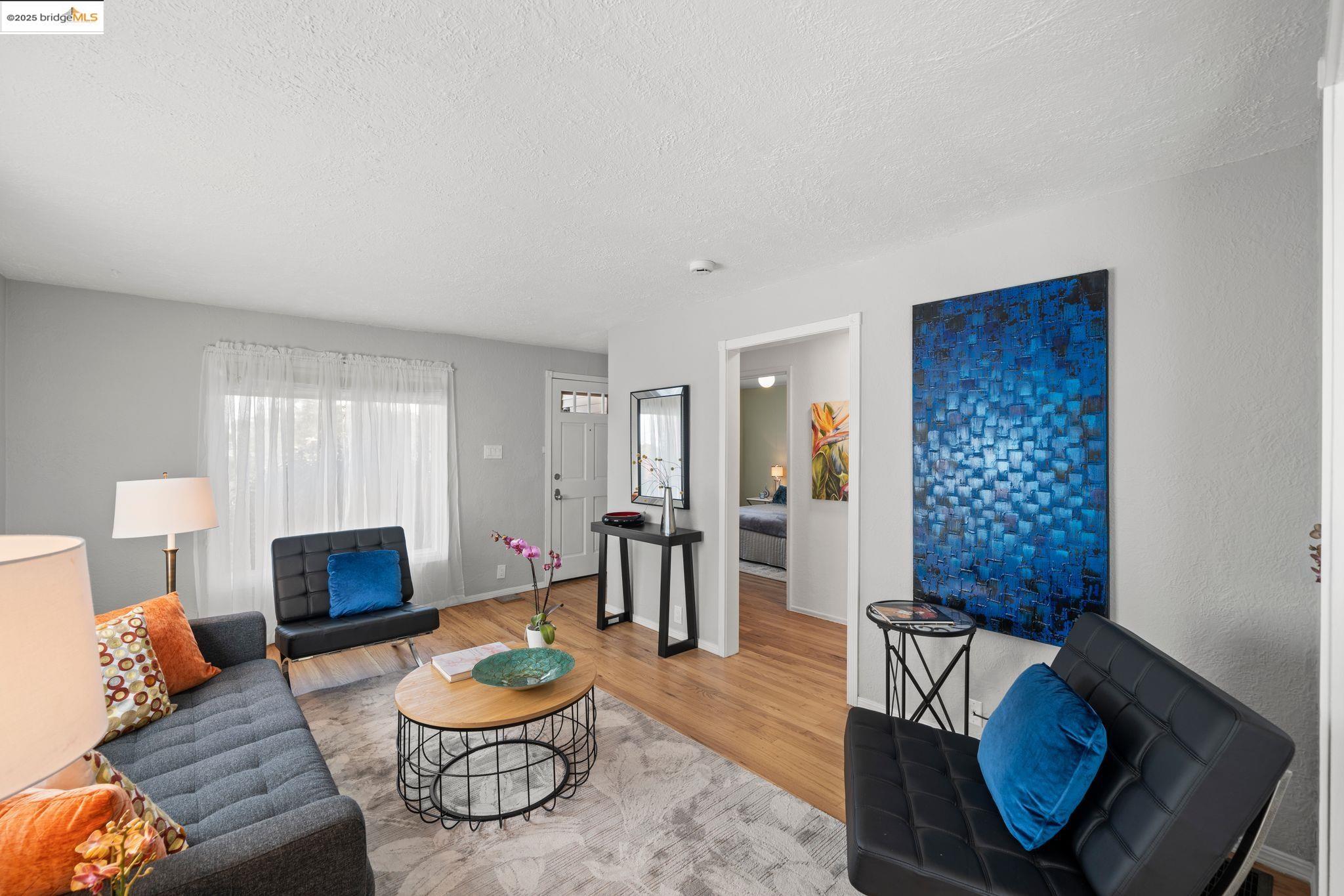 Detail Gallery Image 6 of 30 For 1724 Bayo Vista Ave, San Pablo,  CA 94806 - 2 Beds | 1/1 Baths