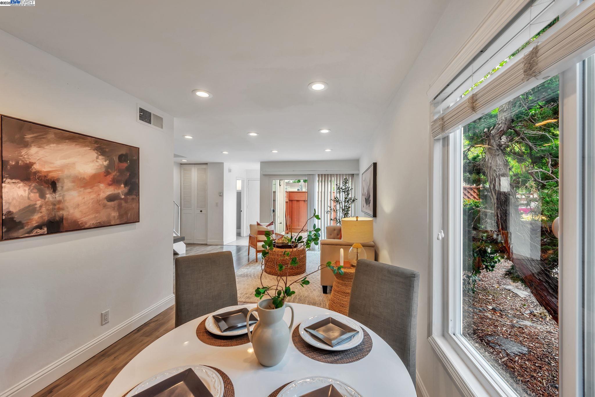 Detail Gallery Image 16 of 43 For 4566 Deerfield Terrace, Fremont,  CA 94538 - 2 Beds | 1/1 Baths