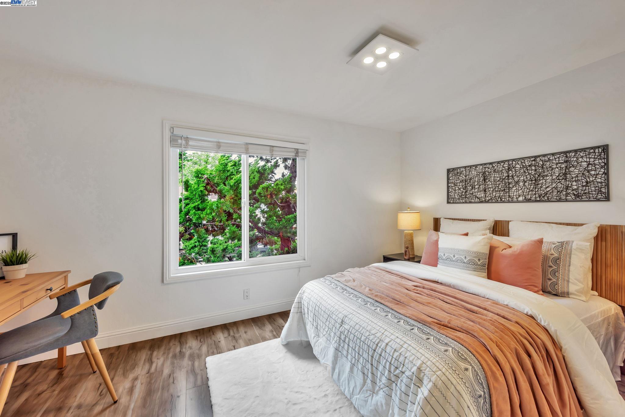 Detail Gallery Image 19 of 43 For 4566 Deerfield Terrace, Fremont,  CA 94538 - 2 Beds | 1/1 Baths