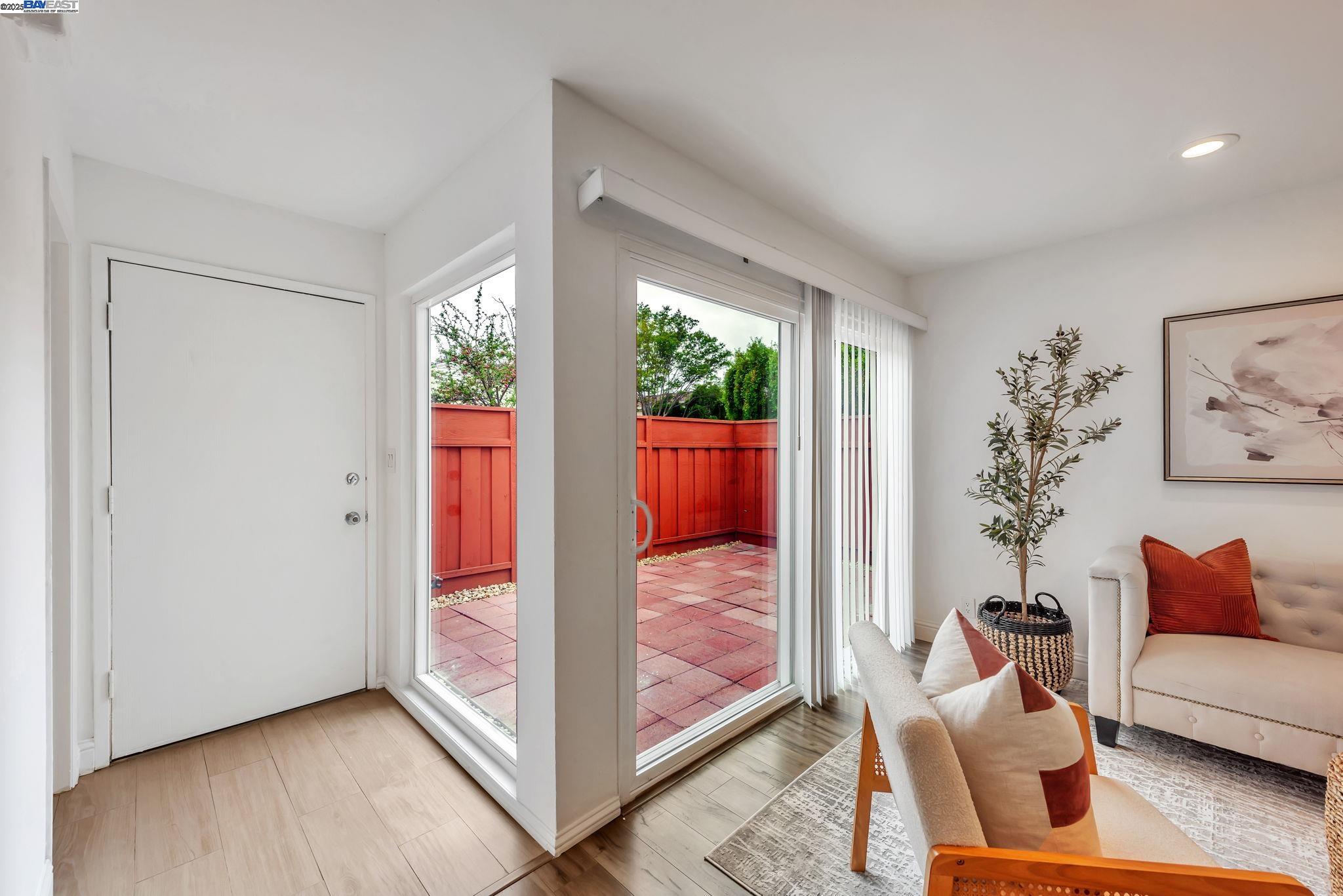 Detail Gallery Image 29 of 43 For 4566 Deerfield Terrace, Fremont,  CA 94538 - 2 Beds | 1/1 Baths