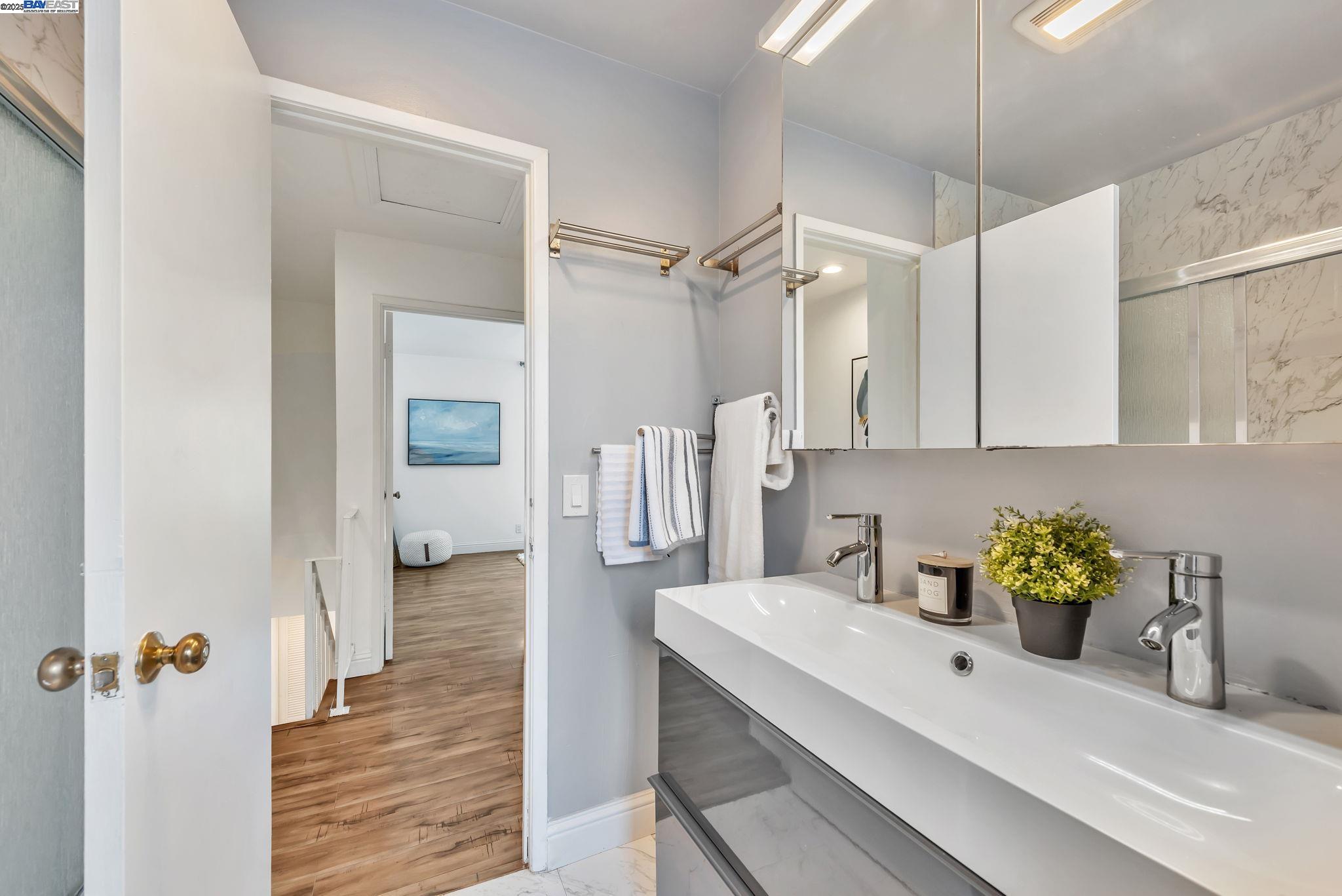 Detail Gallery Image 32 of 43 For 4566 Deerfield Terrace, Fremont,  CA 94538 - 2 Beds | 1/1 Baths