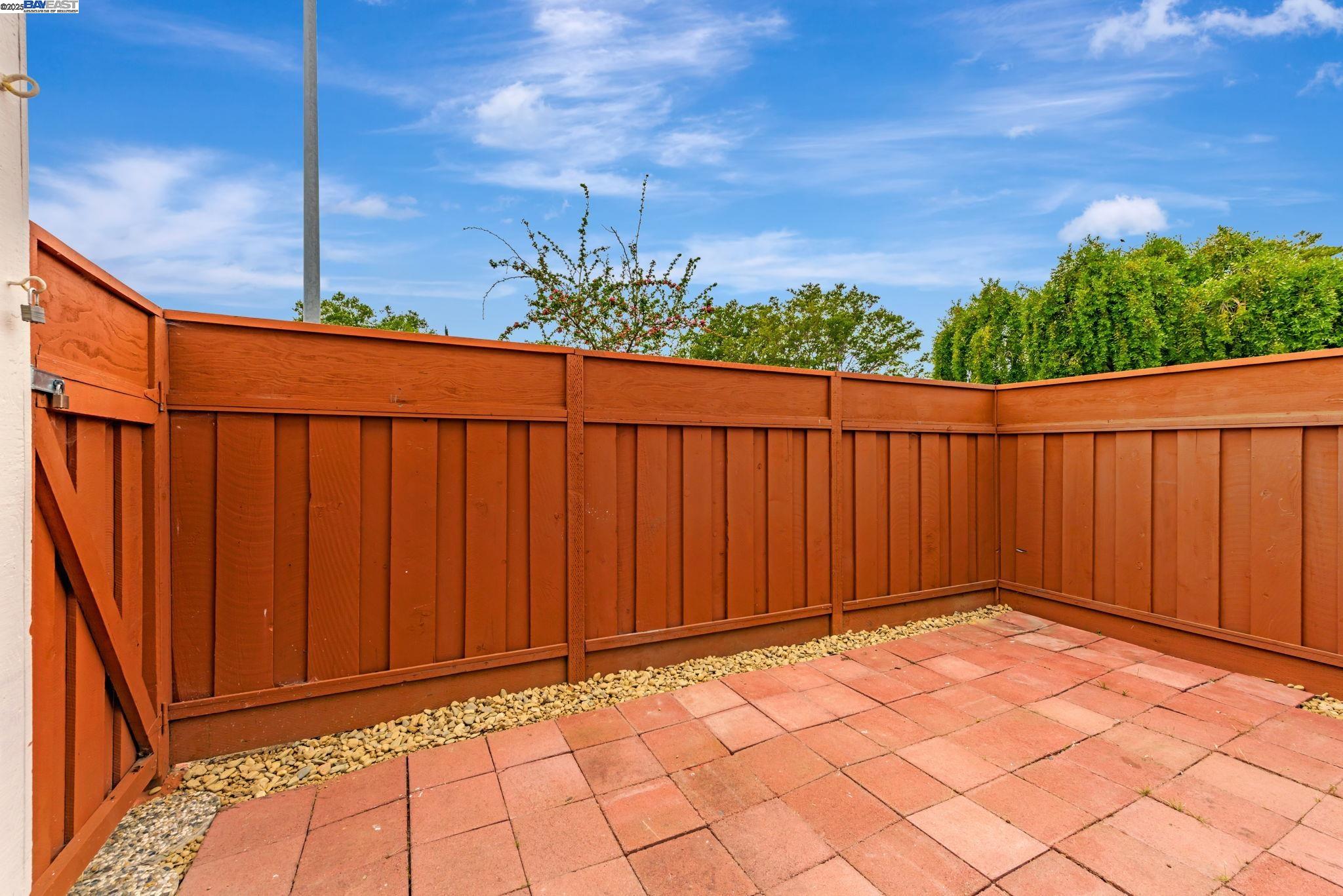 Detail Gallery Image 35 of 43 For 4566 Deerfield Terrace, Fremont,  CA 94538 - 2 Beds | 1/1 Baths