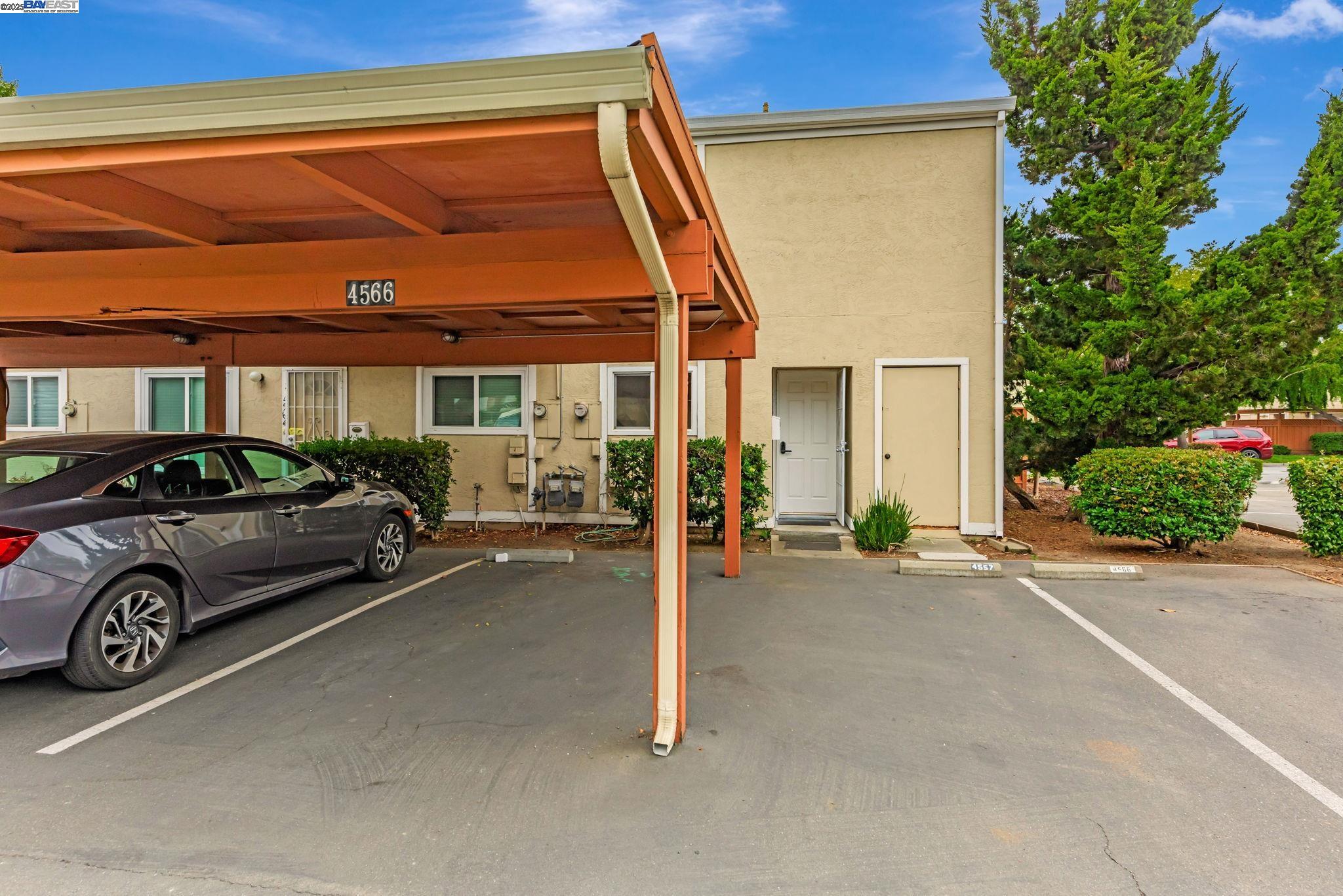Detail Gallery Image 37 of 43 For 4566 Deerfield Terrace, Fremont,  CA 94538 - 2 Beds | 1/1 Baths