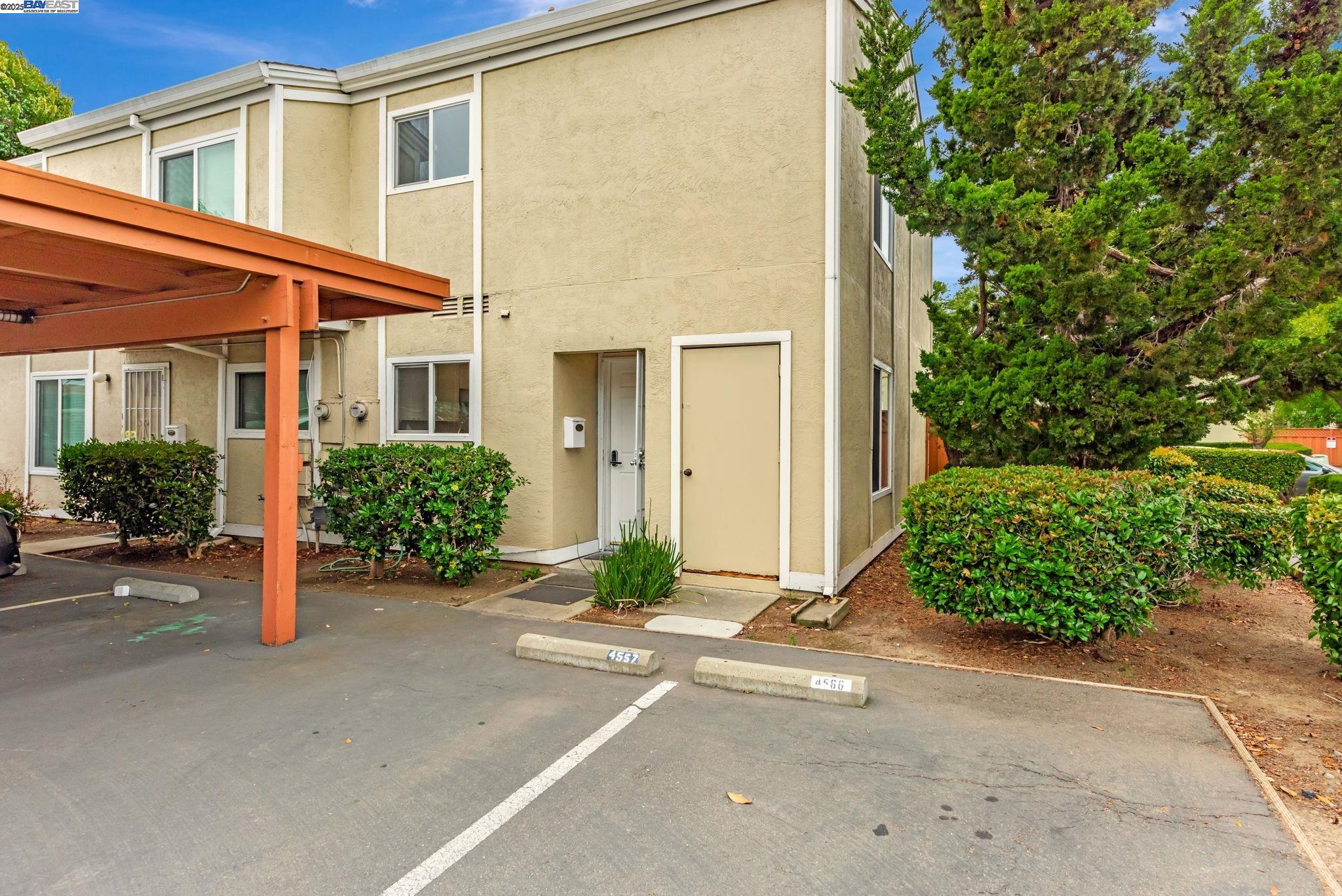 Detail Gallery Image 38 of 43 For 4566 Deerfield Terrace, Fremont,  CA 94538 - 2 Beds | 1/1 Baths