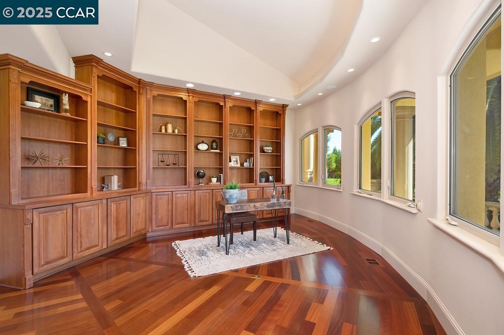Detail Gallery Image 35 of 60 For 5037 Milton Ranch Rd, Shingle Springs,  CA 95682 - 6 Beds | 6/1 Baths