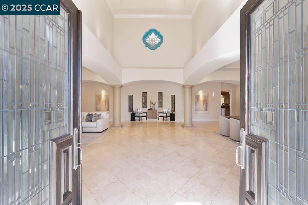 Detail Gallery Image 5 of 60 For 5037 Milton Ranch Rd, Shingle Springs,  CA 95682 - 6 Beds | 6/1 Baths