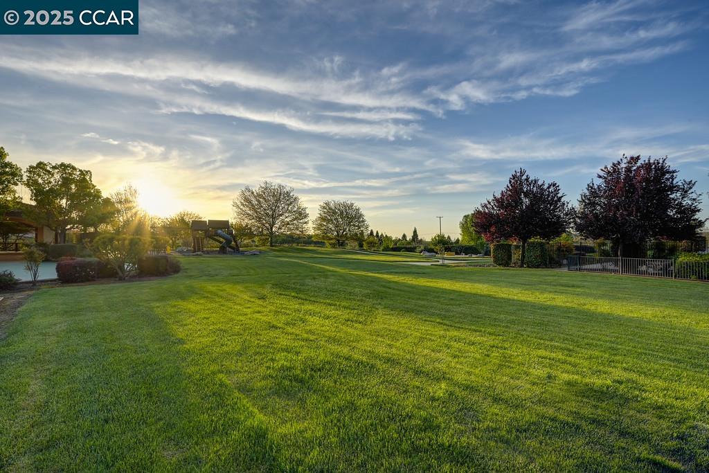 Detail Gallery Image 43 of 60 For 5037 Milton Ranch Rd, Shingle Springs,  CA 95682 - 6 Beds | 6/1 Baths