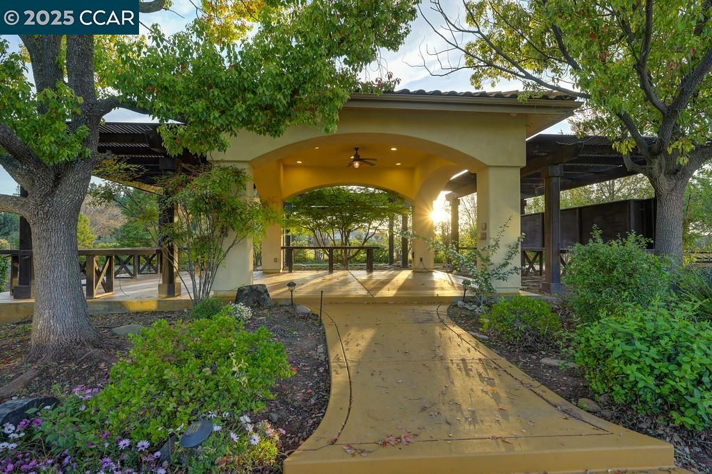 Detail Gallery Image 50 of 60 For 5037 Milton Ranch Rd, Shingle Springs,  CA 95682 - 6 Beds | 6/1 Baths