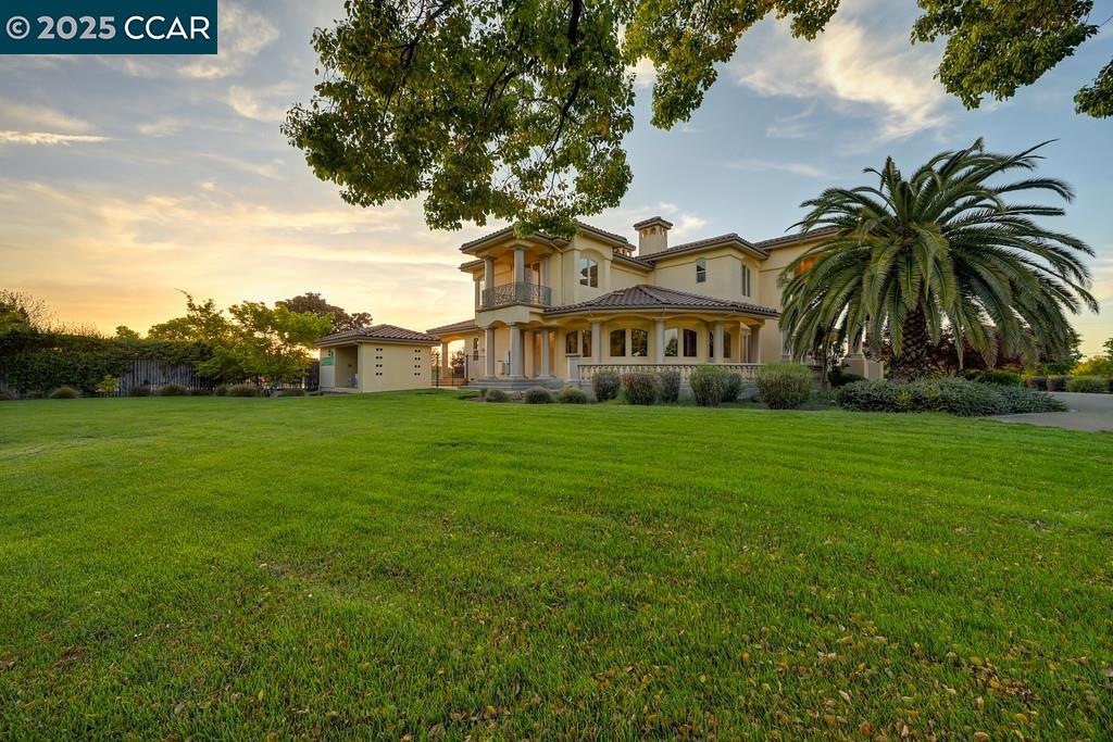 Detail Gallery Image 52 of 60 For 5037 Milton Ranch Rd, Shingle Springs,  CA 95682 - 6 Beds | 6/1 Baths