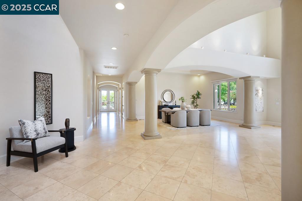 Detail Gallery Image 7 of 60 For 5037 Milton Ranch Rd, Shingle Springs,  CA 95682 - 6 Beds | 6/1 Baths