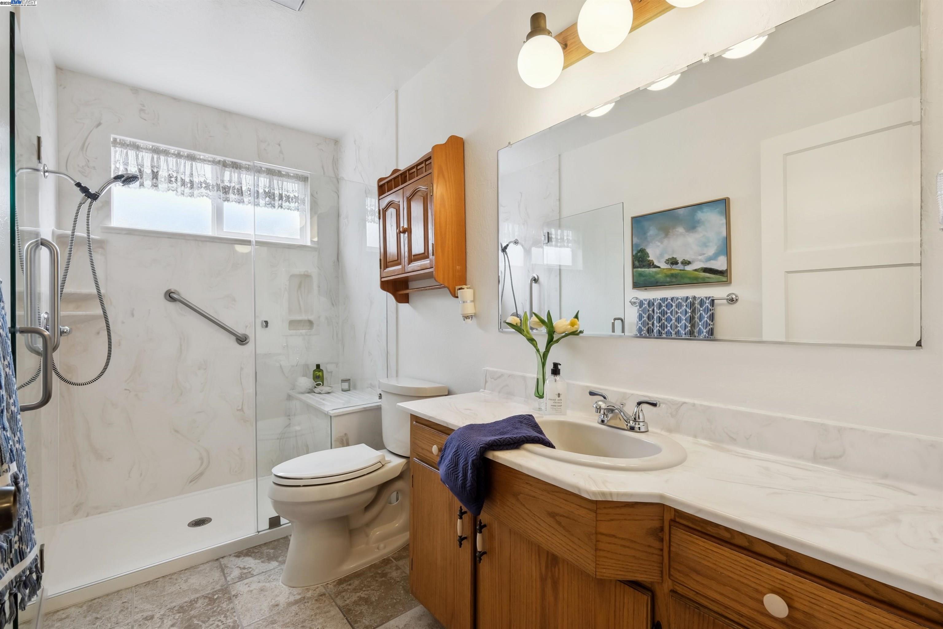 Detail Gallery Image 24 of 30 For 17039 via Pasatiempo, San Lorenzo,  CA 94580 - 3 Beds | 1 Baths